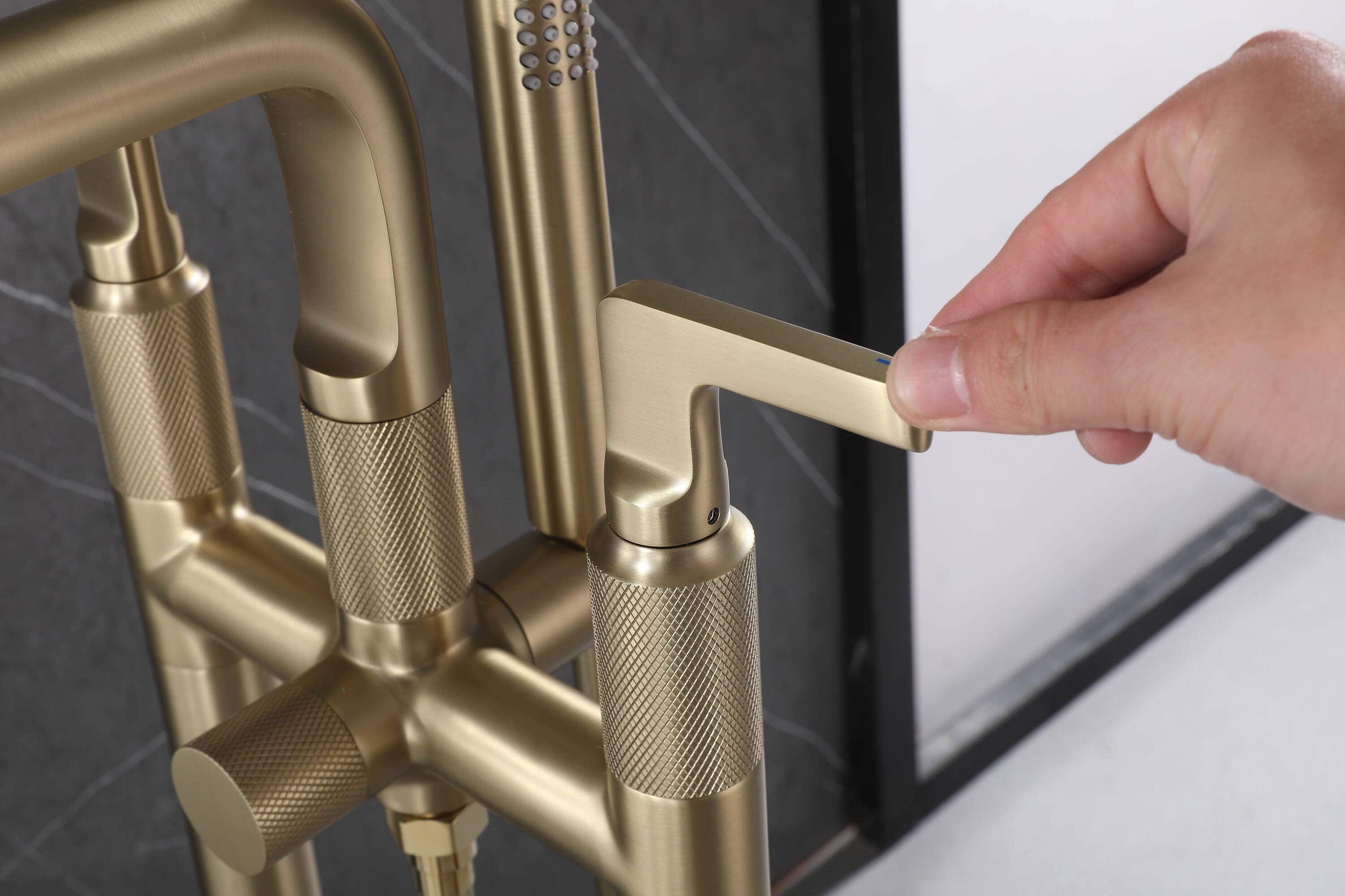 Royal Guard LBFJK0331 Roman-Tub-Faucets - View #10