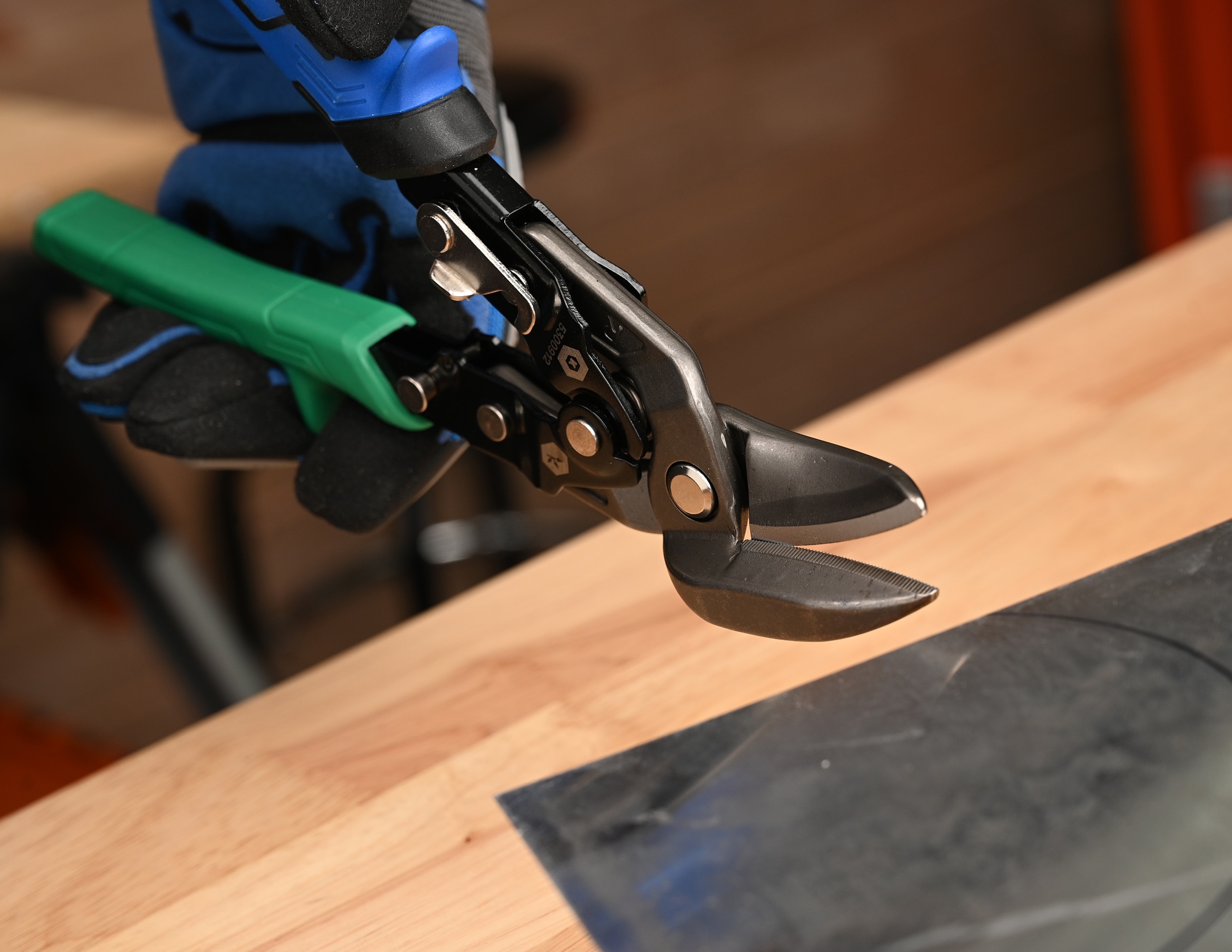 Kobalt 60Crv Right Cut Offset Snips 54387 at Lowes.com
