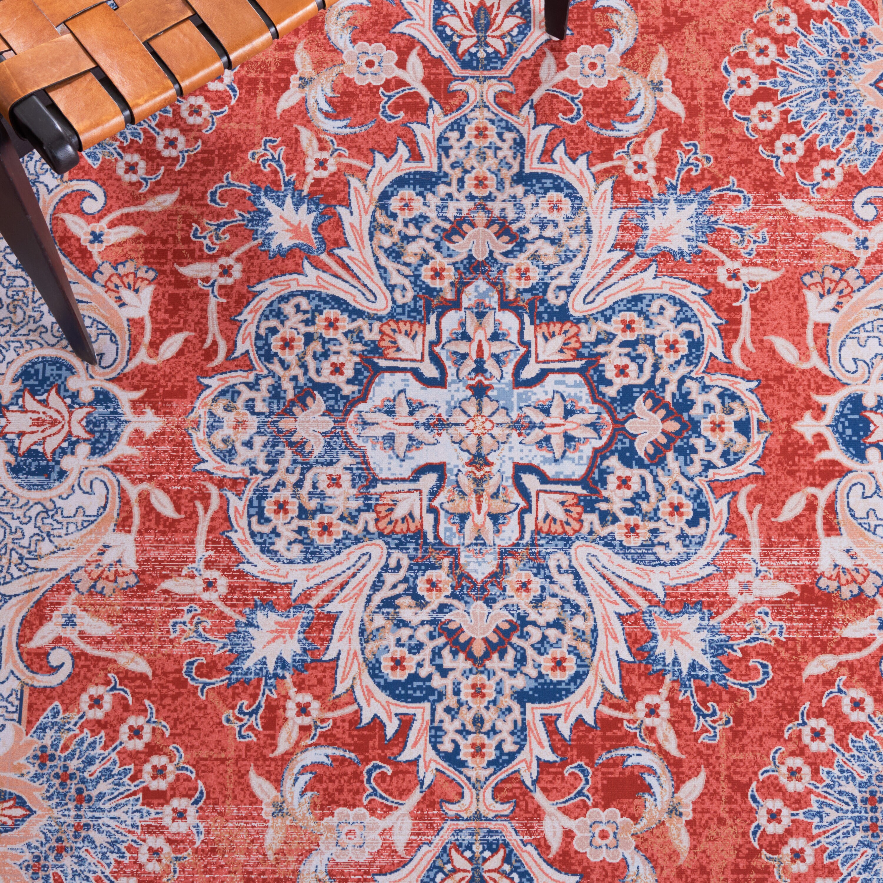 Tucson Contemporary 6' Square Blue Synthetic Washable Rug