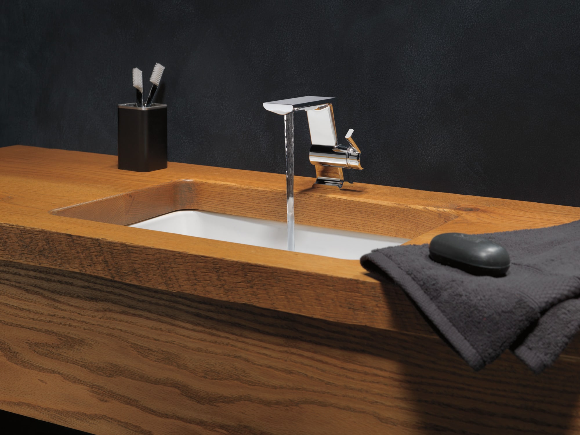 Delta 599-PR-MPU-DST Lavatory-Faucets - View #2