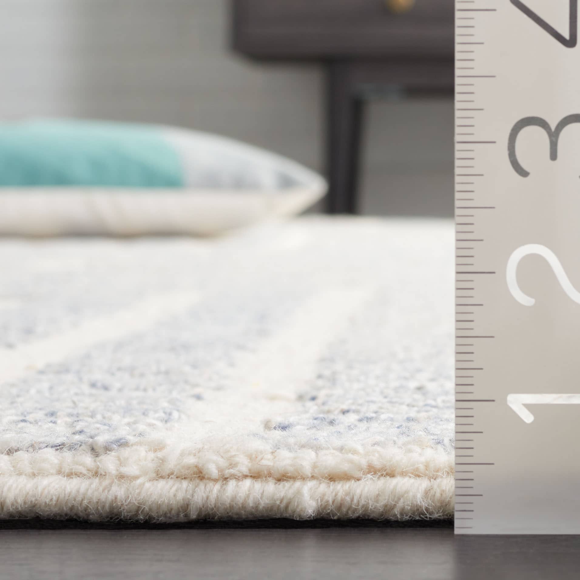 Safavieh RNW206M-4 rugs - View #5