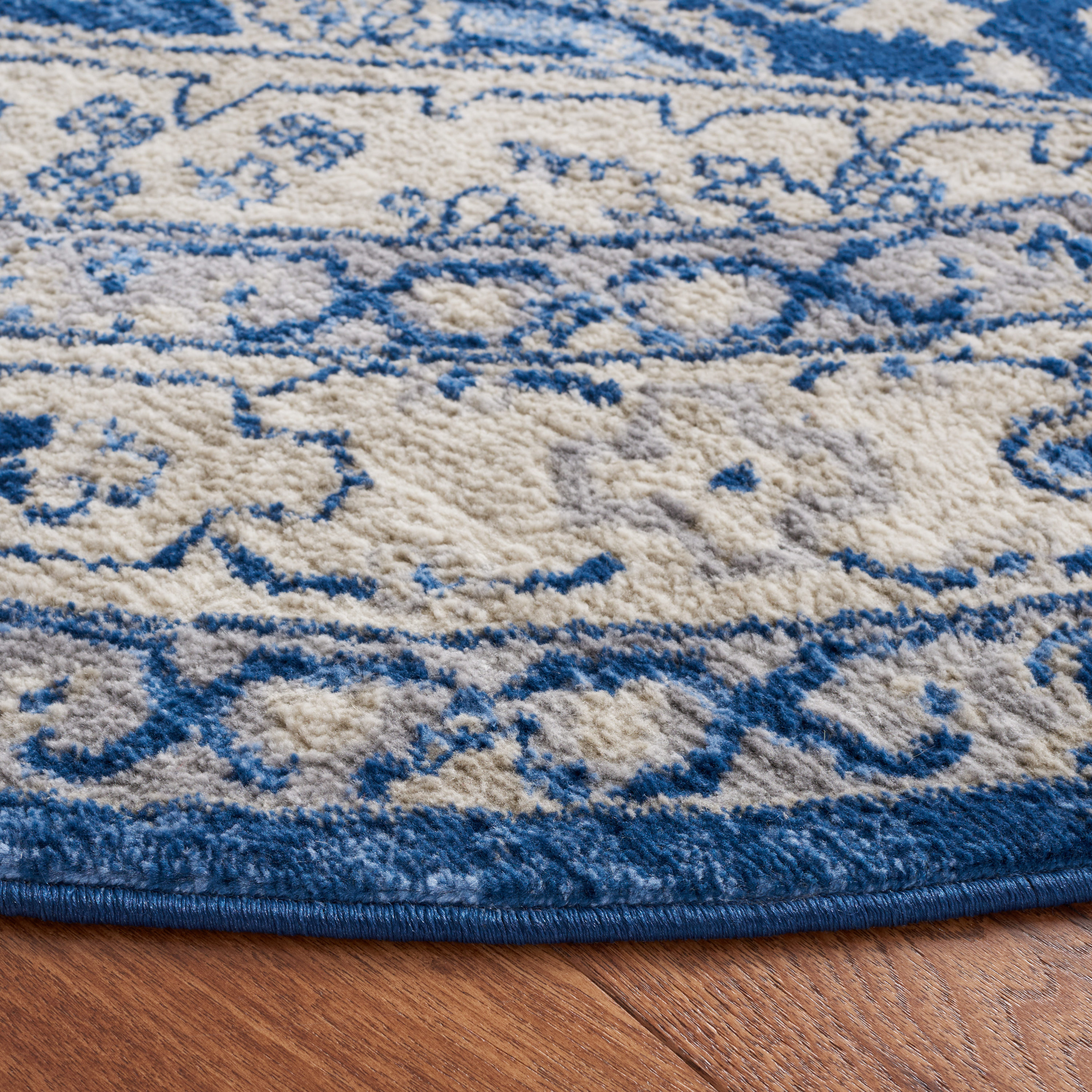 Safavieh BNT852N-7R rugs - View #3