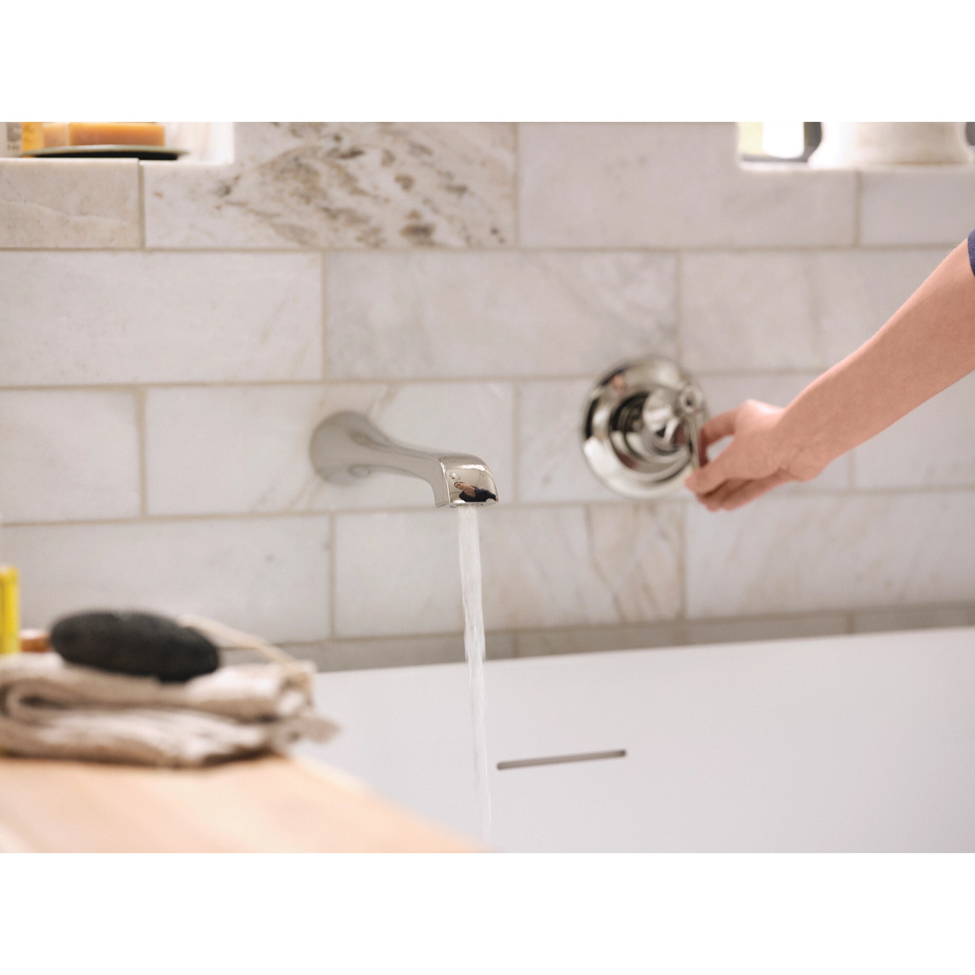 Moen WTS921NL Roman-Tub-Faucets - View #4