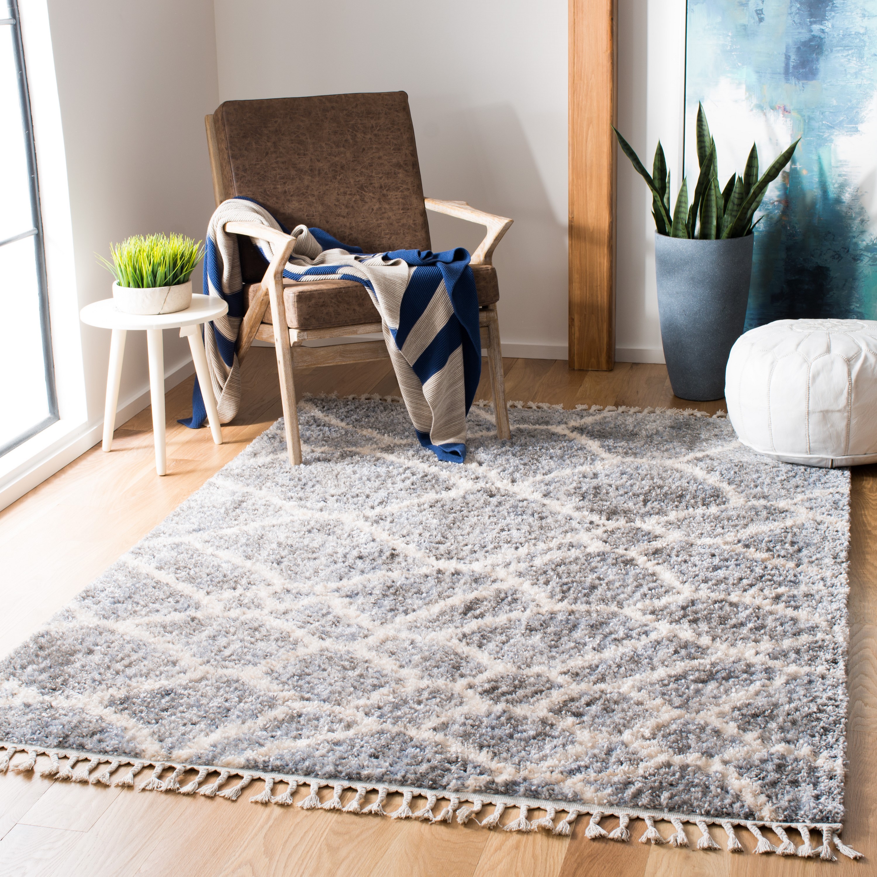 Safavieh BFG629F-9 Berber Fringe Guaro Shag 9 x 12 (ft) Loomed Polypropylene Gray/Cream Rectangular Indoor Abstract Moroccan Area rug