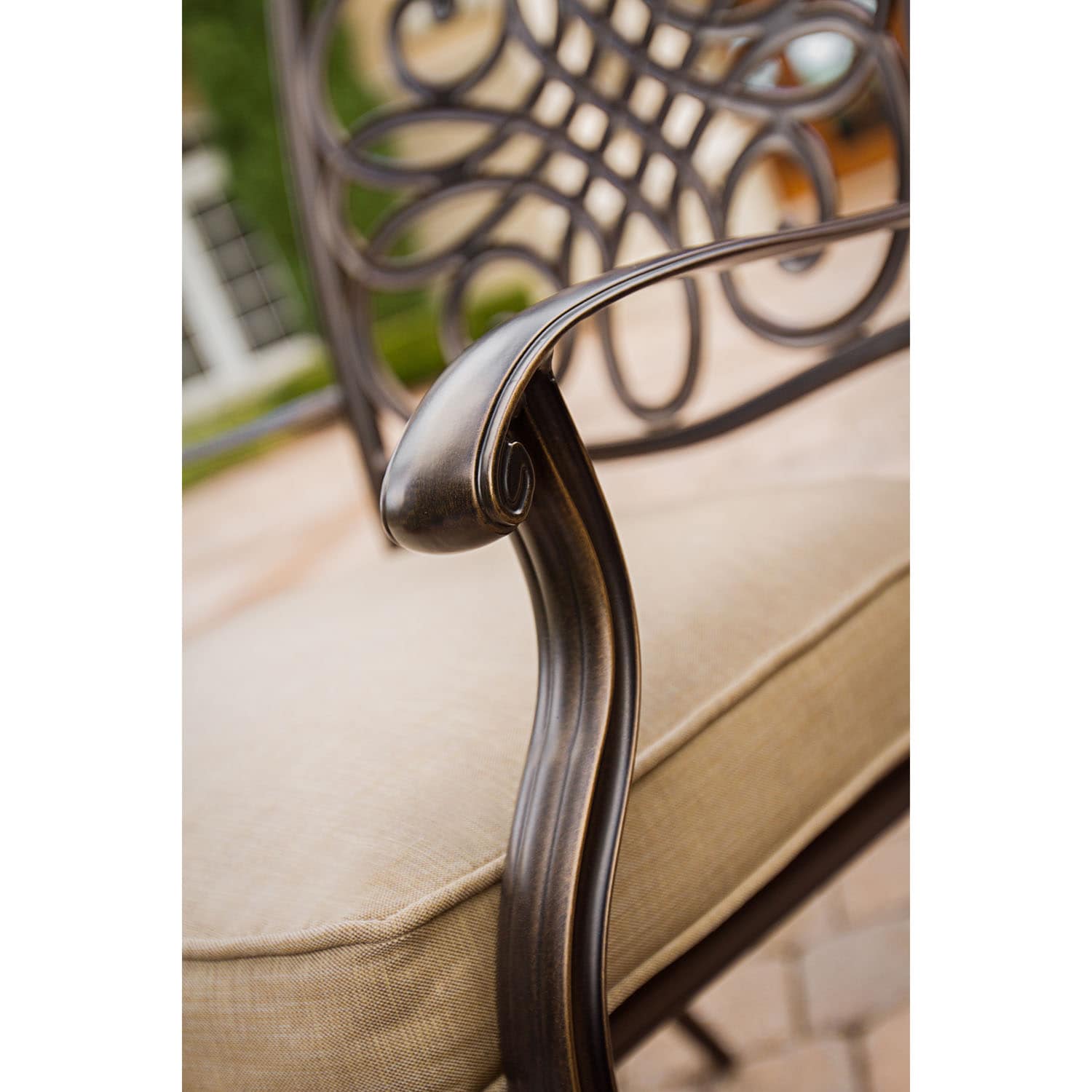 Hanover TRADDN9PC Patio-Dining-Sets - View #5