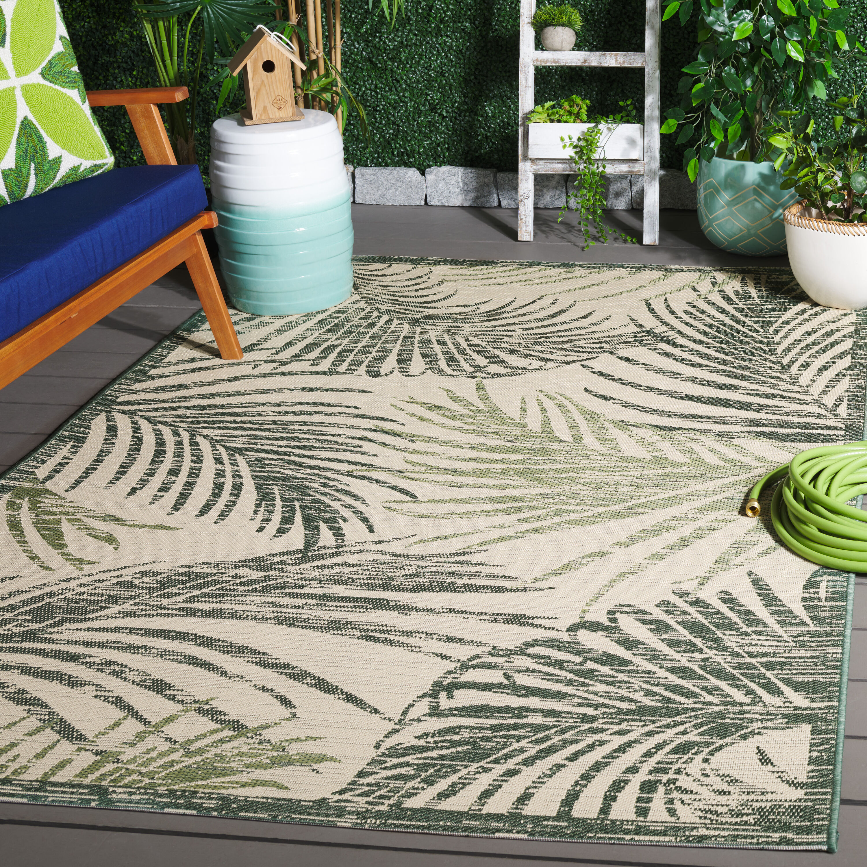 Safavieh - Courtyard 7557-32212 Beige Green 5 x 8 Rectangular Area rug
