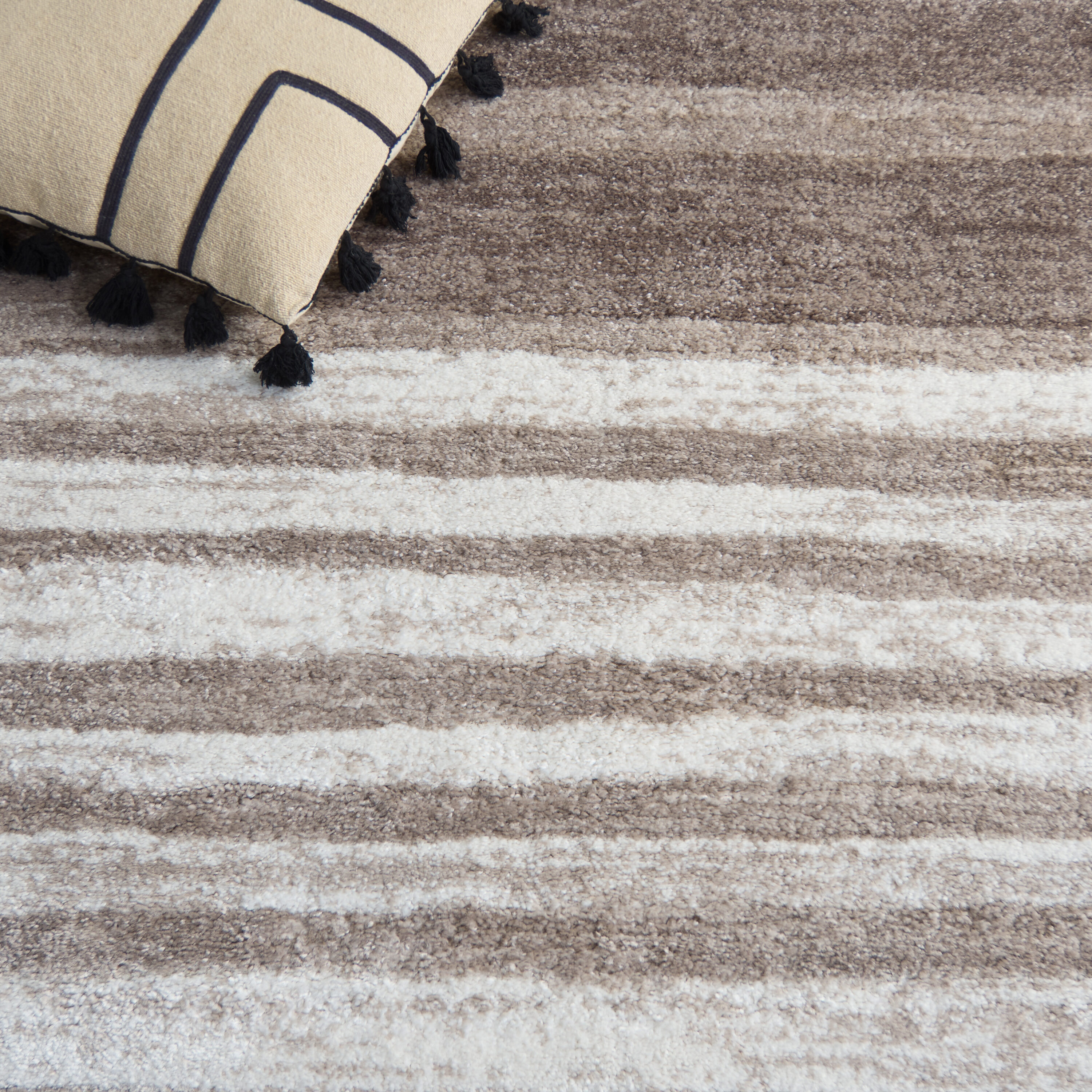 Safavieh NTP810E-28 rugs - View #4