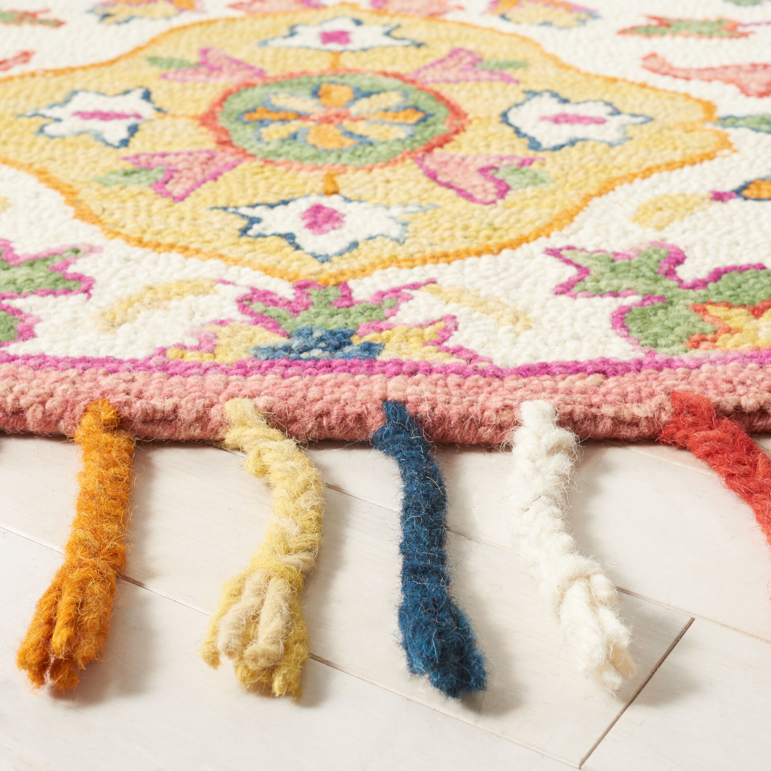 Safavieh BLM456A-6R rugs - View #3