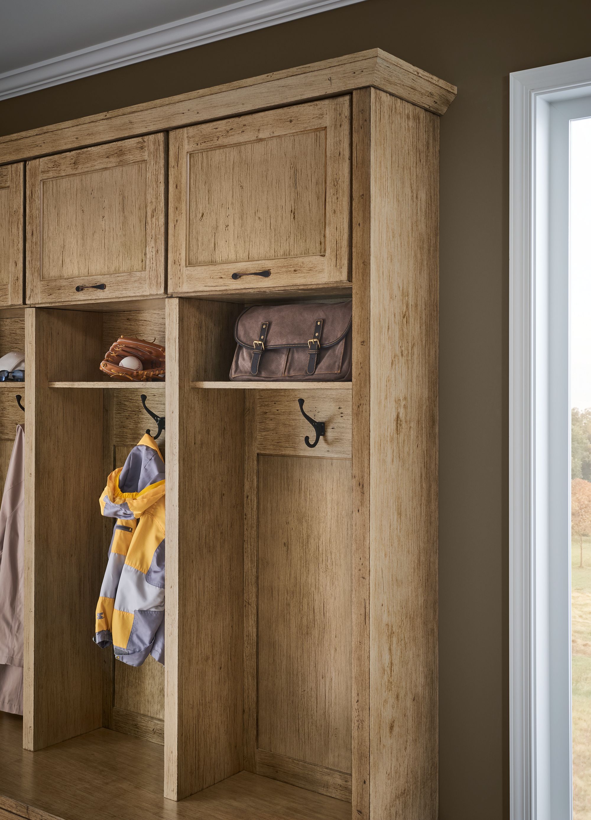 Schuler Cabinetry LKSCH.SGRCRK.MP.BKAP Cabinet-Samples - View #6