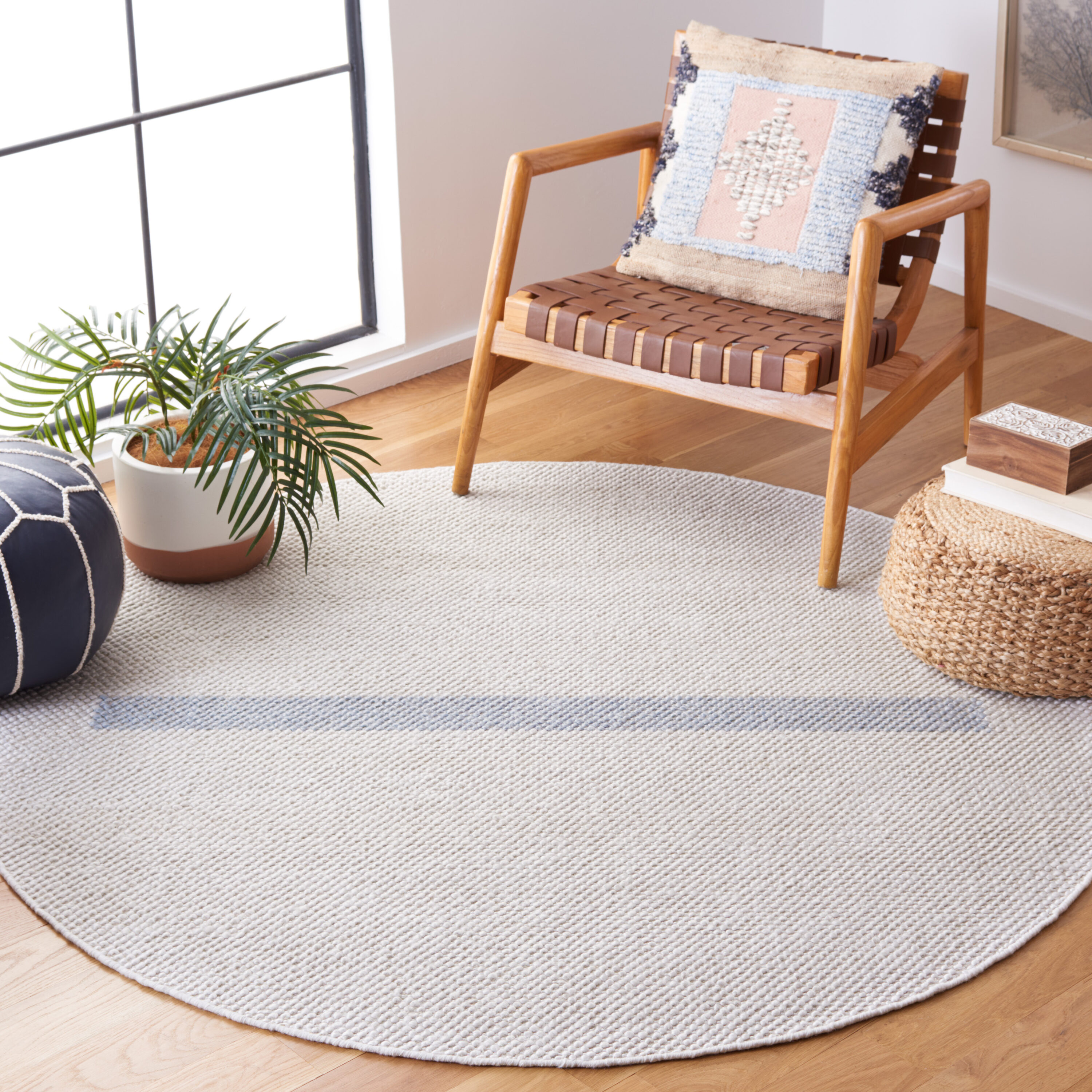  Natura 324 Ivory/Light Blue Contemporary 6ft x 6ft Round Rug