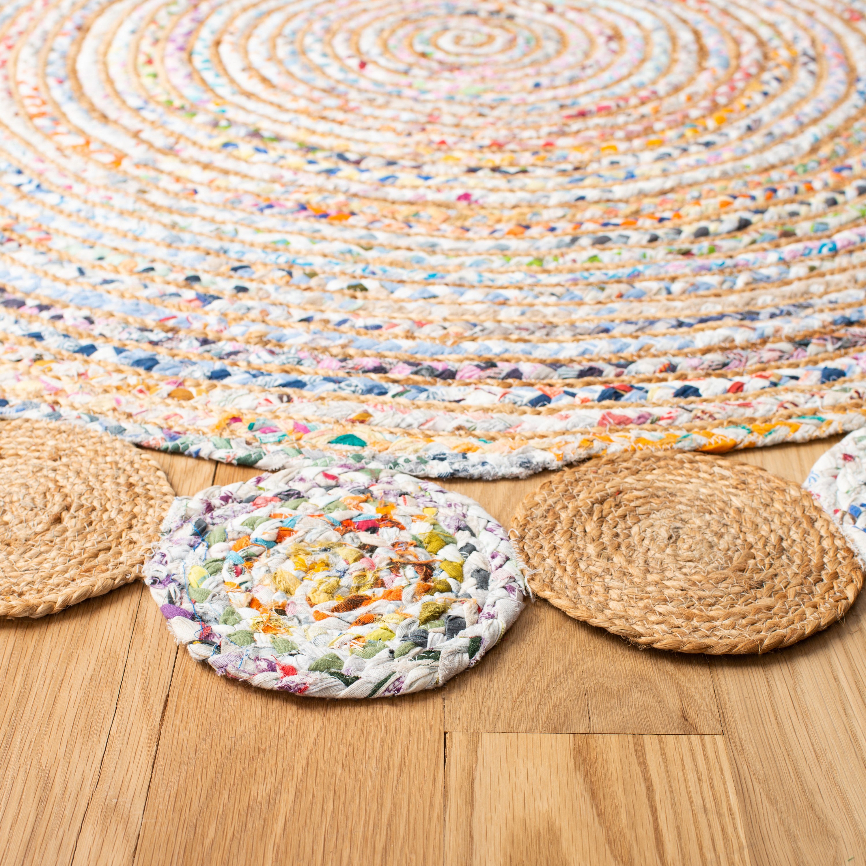 Safavieh CAP201B-3R rugs - View #3