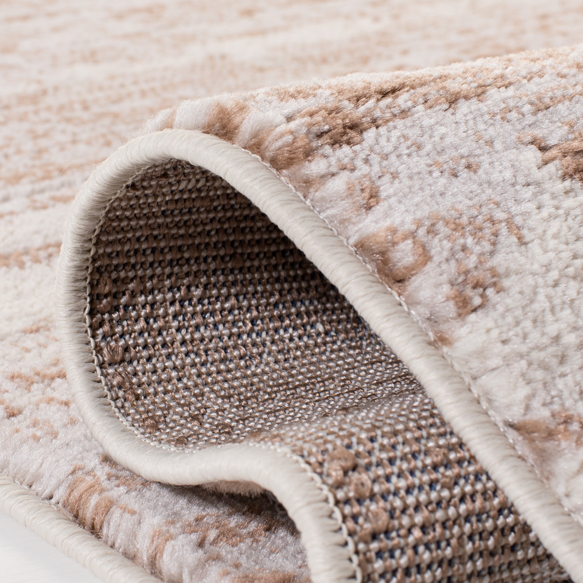 Safavieh SKY501B-4 rugs - View #5