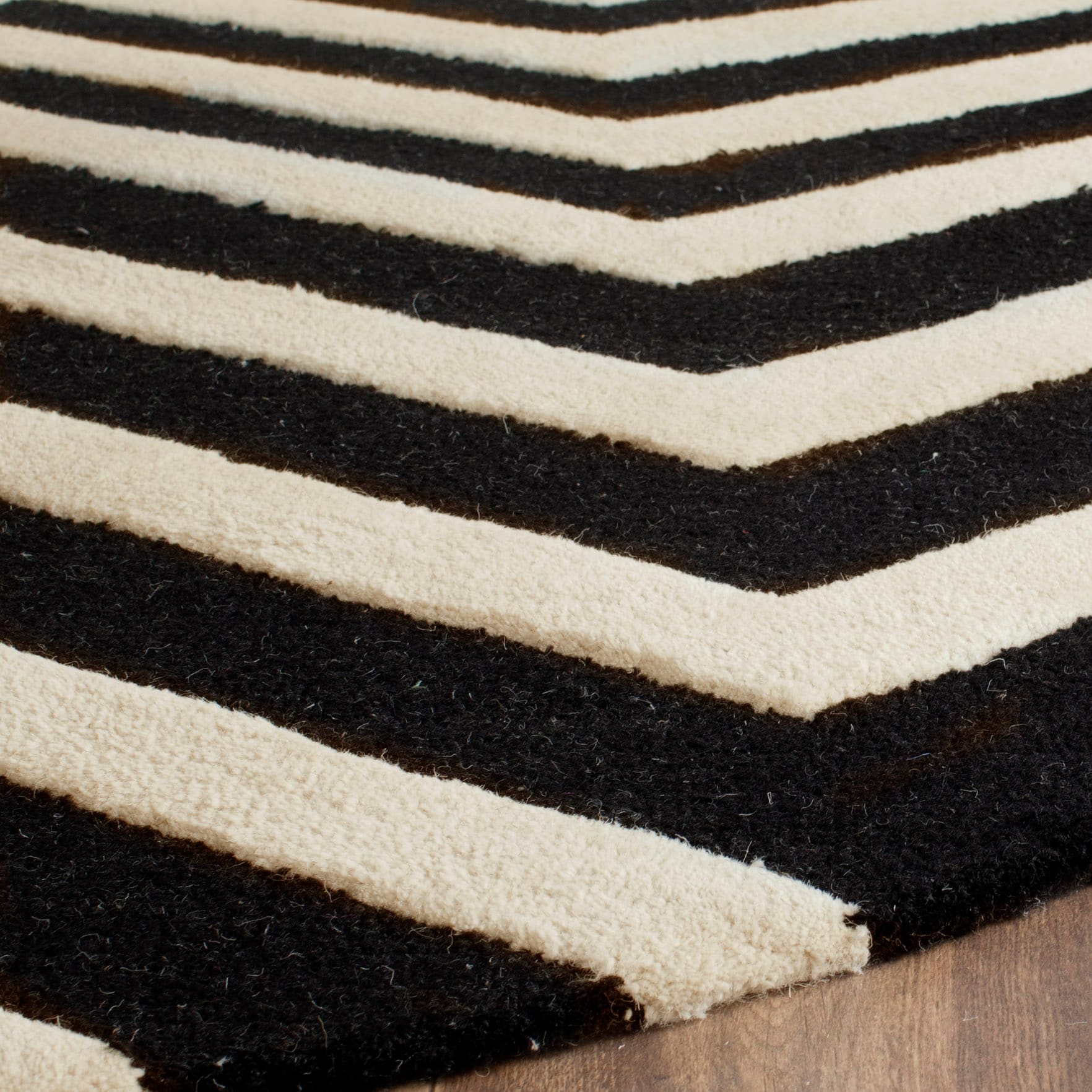 Safavieh CAM714K-6R rugs - View #3