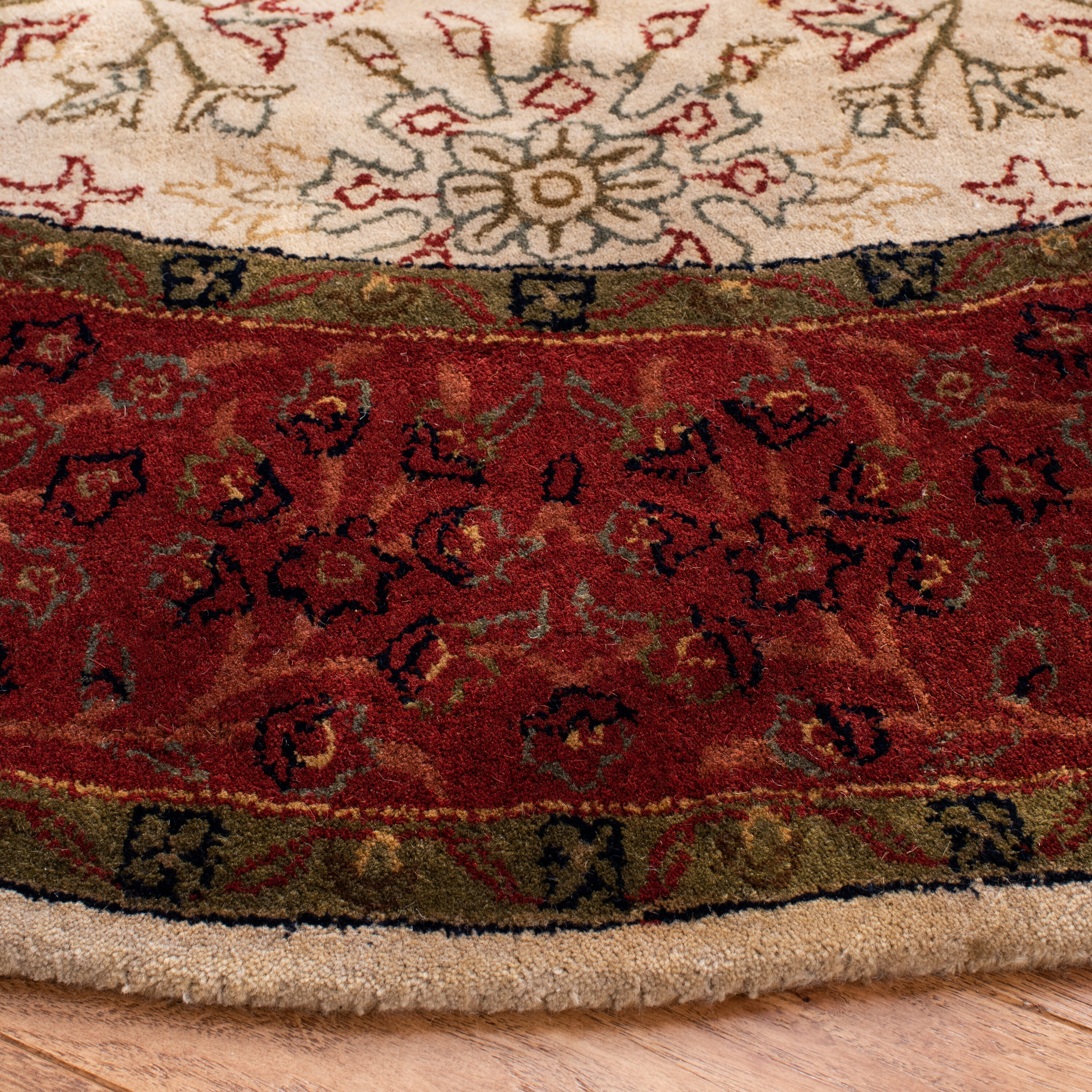 Safavieh PL533A-6R rugs - View #3