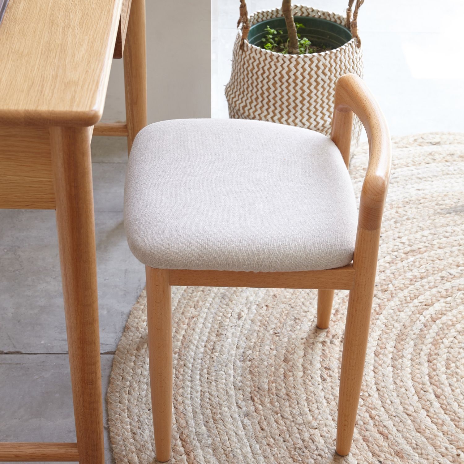 Blisstyle - Natural 20.67-in H Short Wood Bar Stool