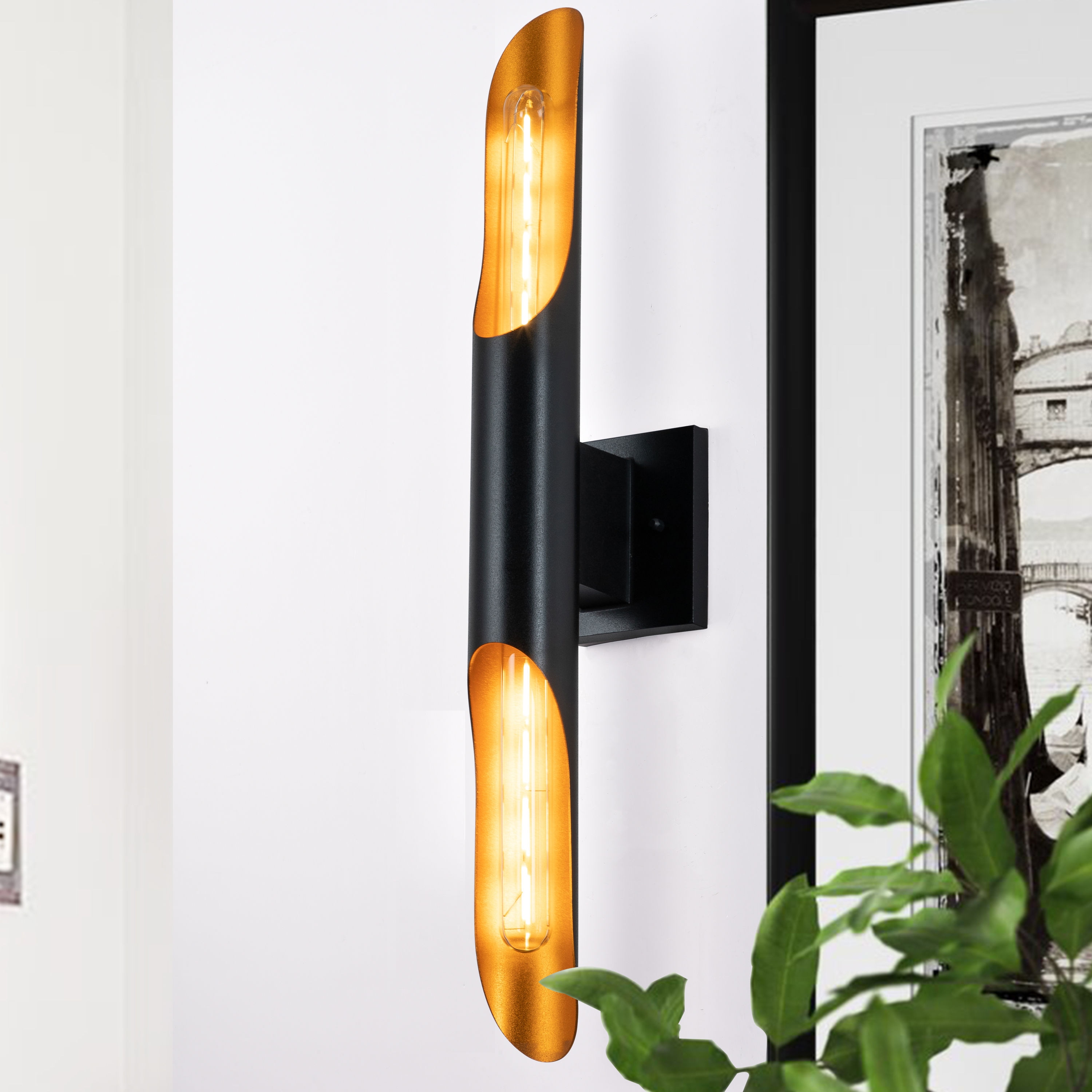 Elegant Matte Black and Gold Die-Cast Aluminum Wall Sconce