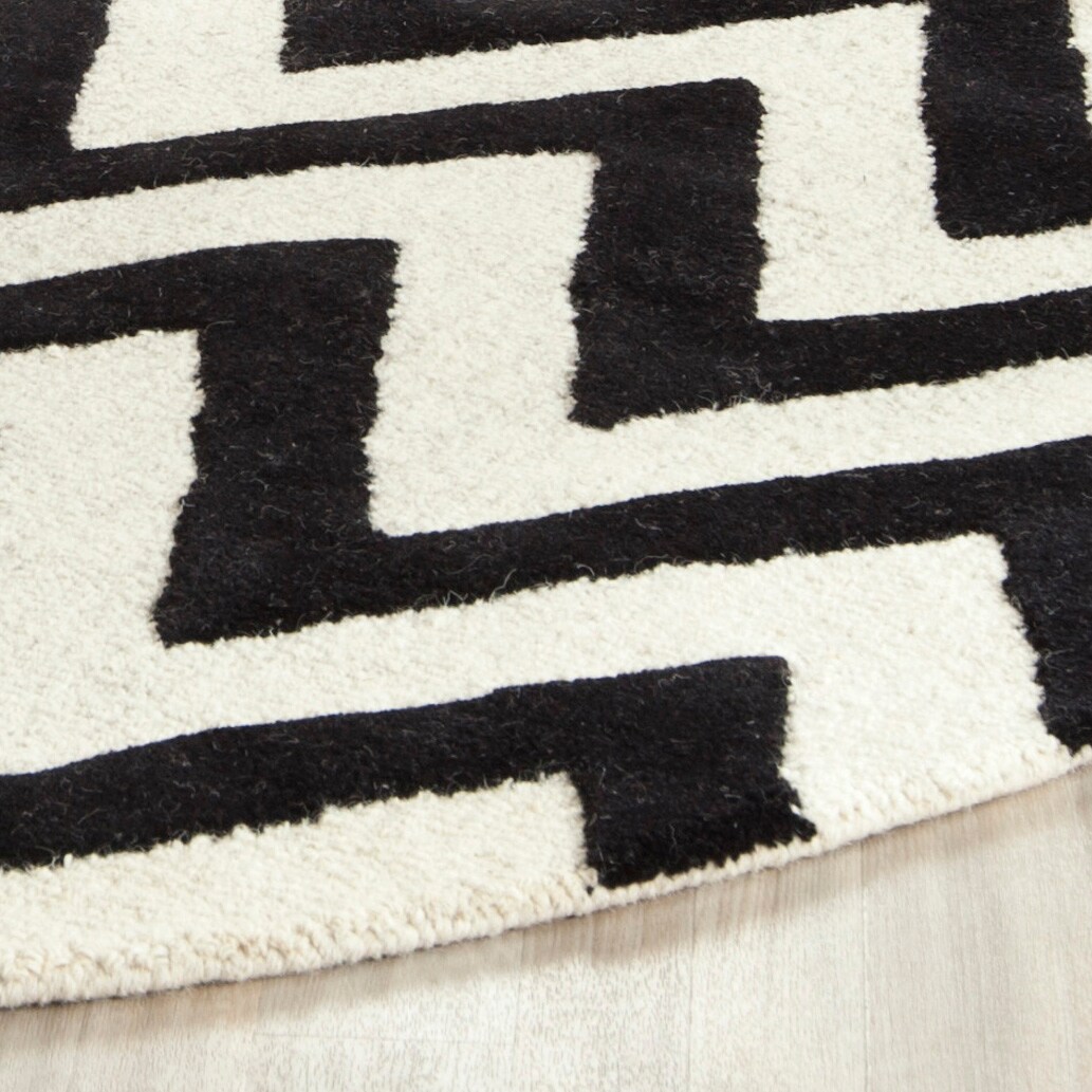 Safavieh CAM139E-6R rugs - View #3