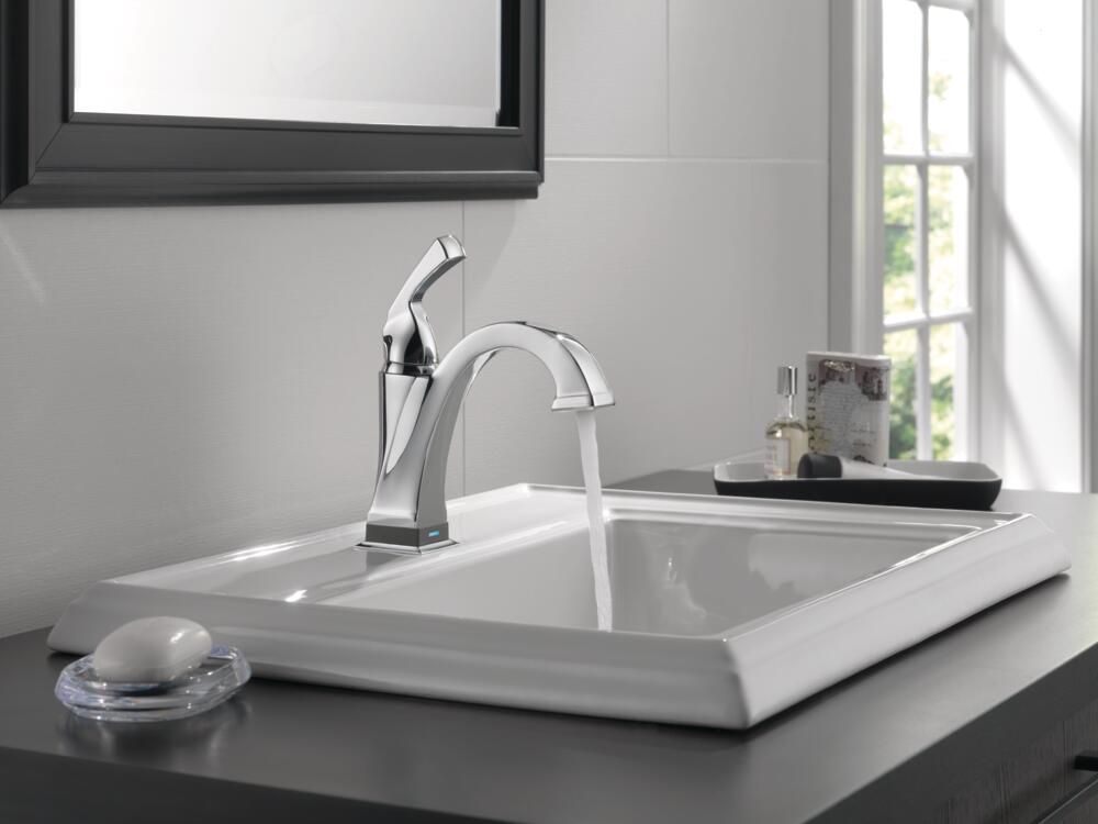 Modern Chrome Single Hole Touchless Bathroom Faucet