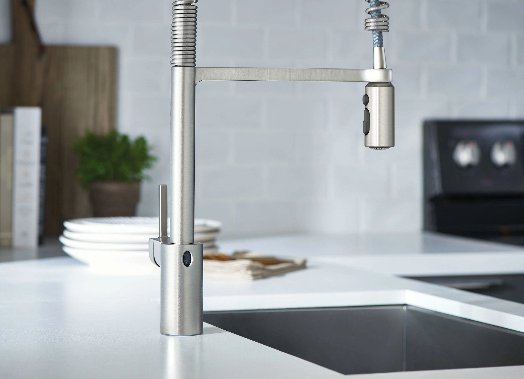 Moen Align Spot Resist Stainless Single Handle Pull-down