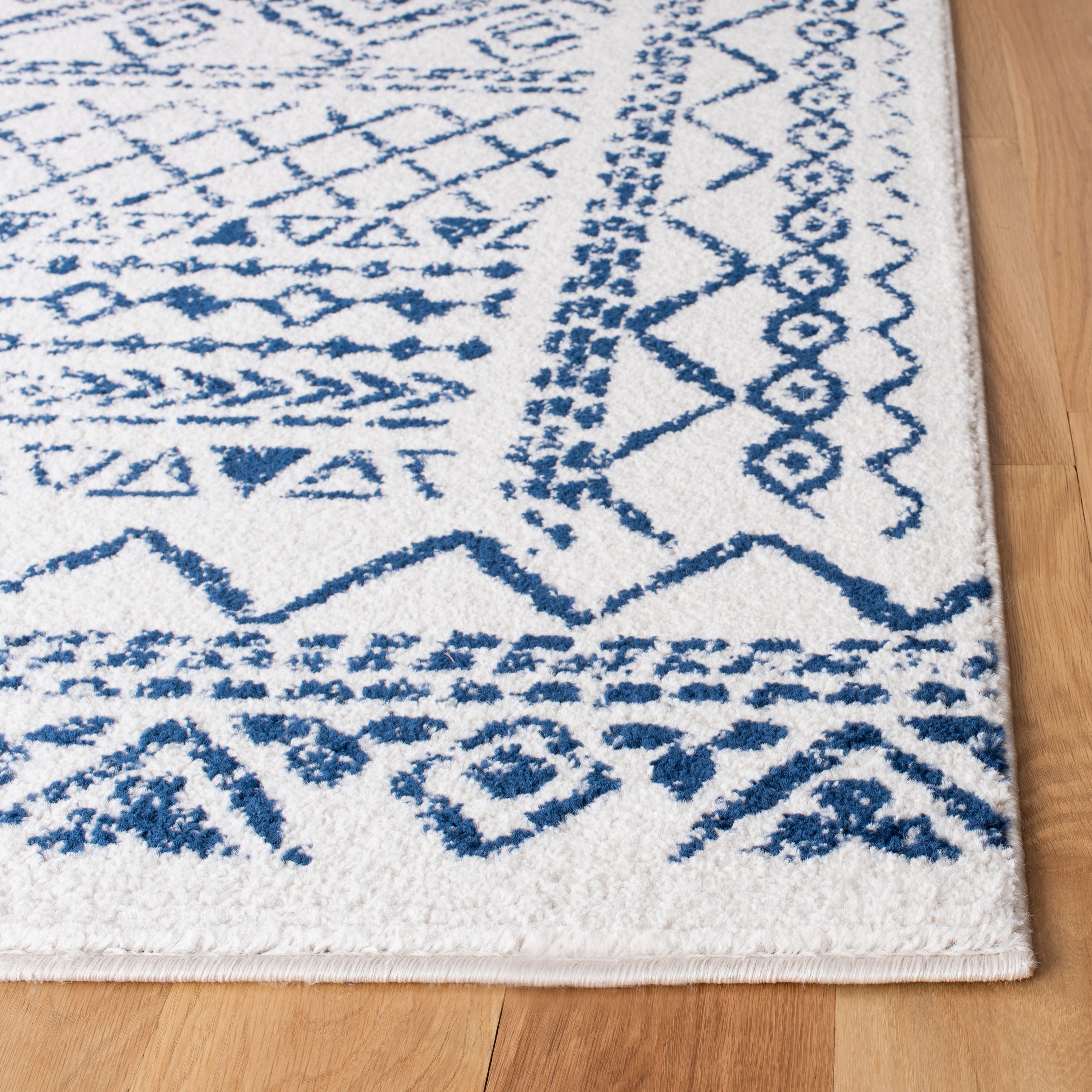 Safavieh TUL268C-29 rugs - View #3