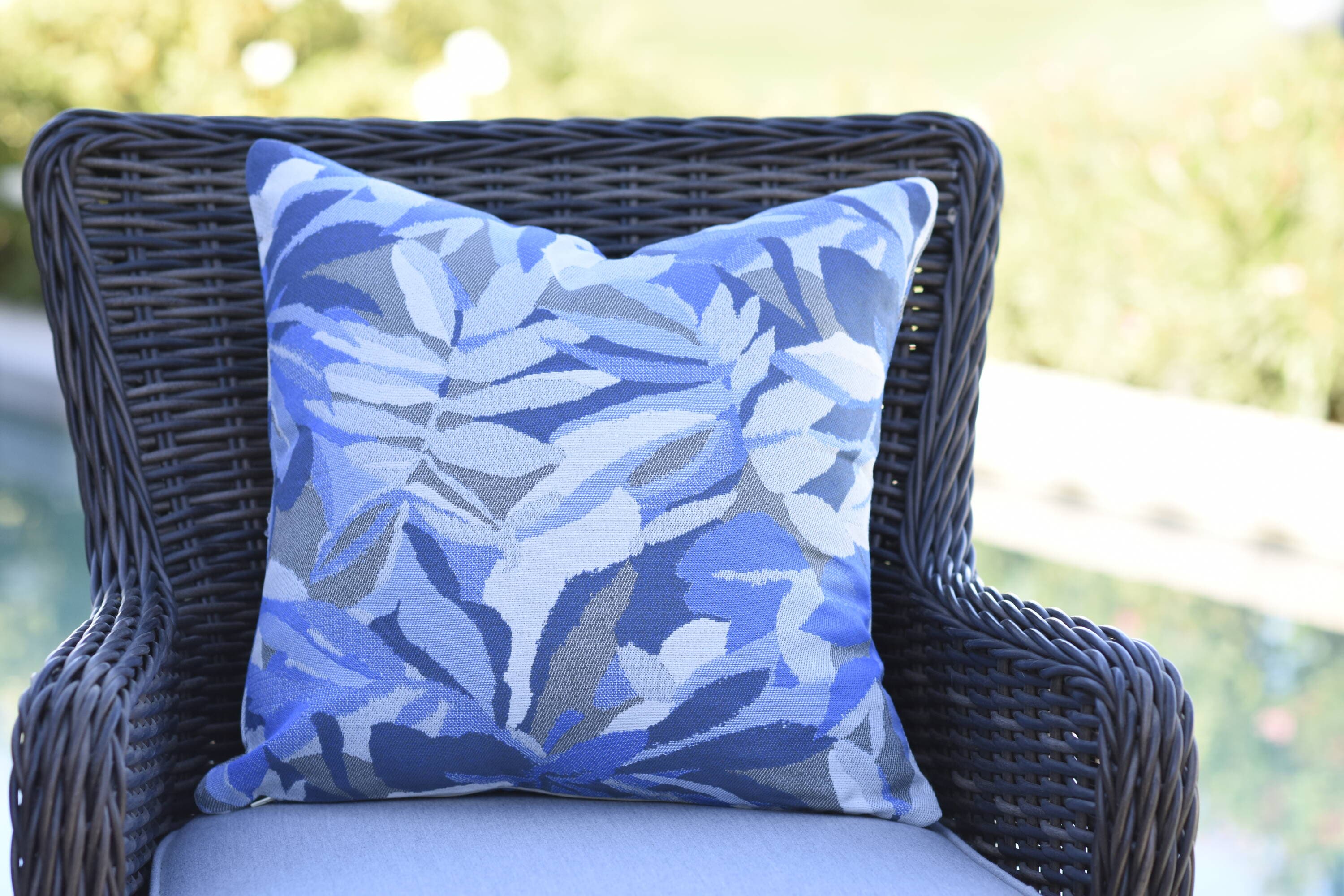 Astella KT2-TP24-FA23 Outdoor-Accent-Pillows - View #4