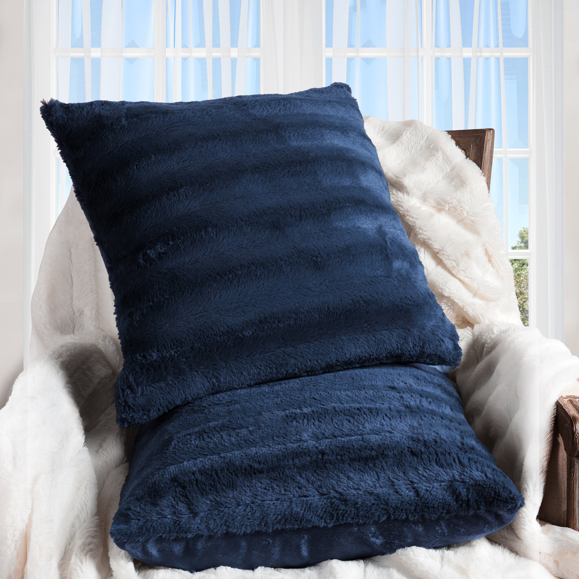 Cheer Collection  Faux Fur Decorative Throw Pillow Soft Plush Square Accent Pillows 18 x 18 Inch Set of 2
