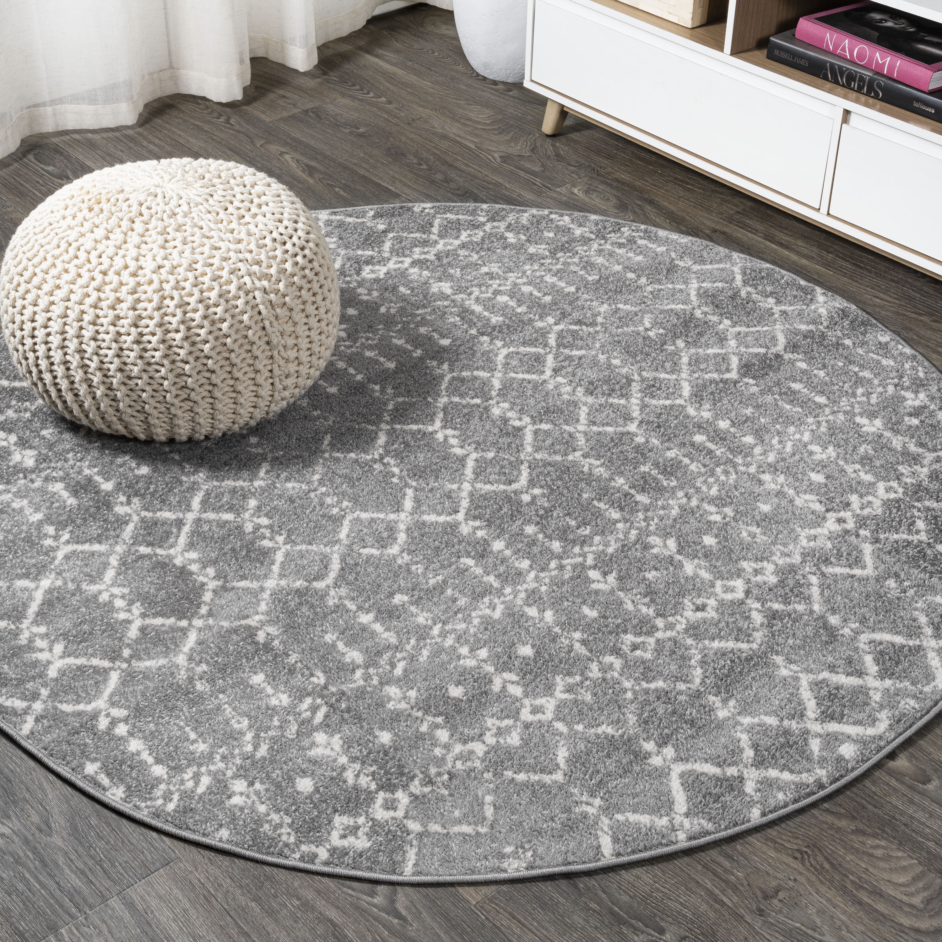 JONATHAN  Y MOH101C-7R MOROCCAN HYPE Boho Vintage Diamond 7 x 7 (ft) Loomed Polypropylene Gray/Ivory Round Indoor Medallion Moroccan Area rug