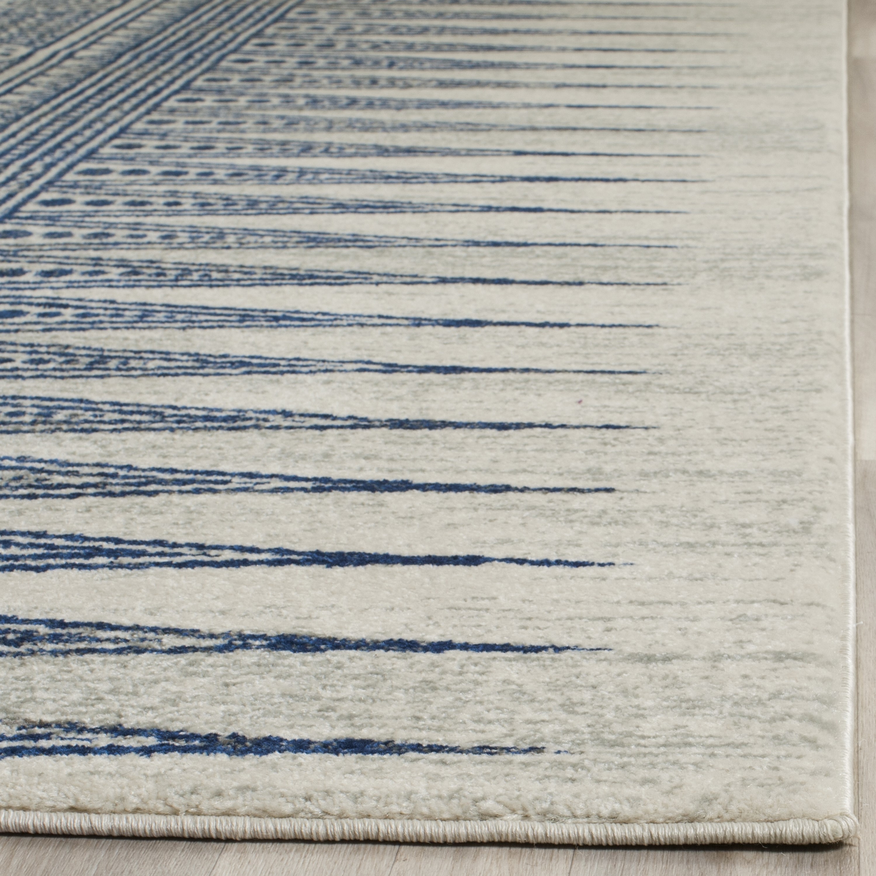 Safavieh EVK226C-24 rugs - View #3