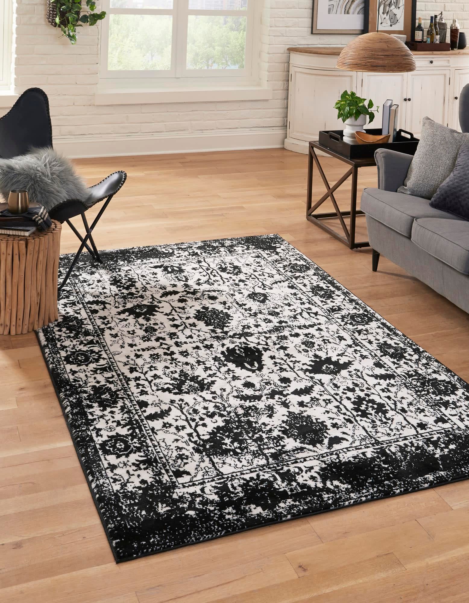 Unique Loom 3152073 Portland 5 x 8 (ft) Loomed Polypropylene Black and White Rectangular Indoor Border Area rug