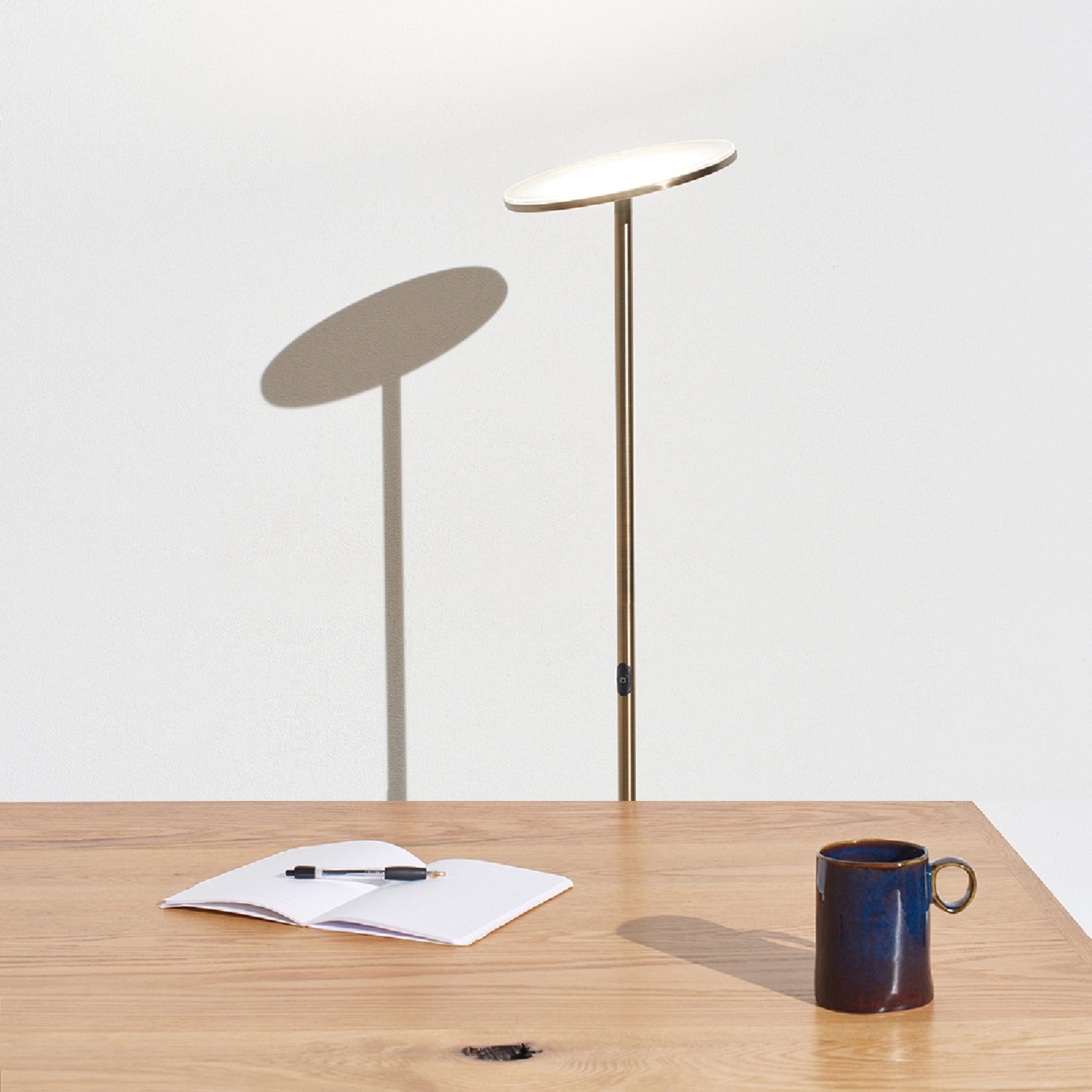 Brightech FL-SKY-FLX-BRSS floorlamps - View #5