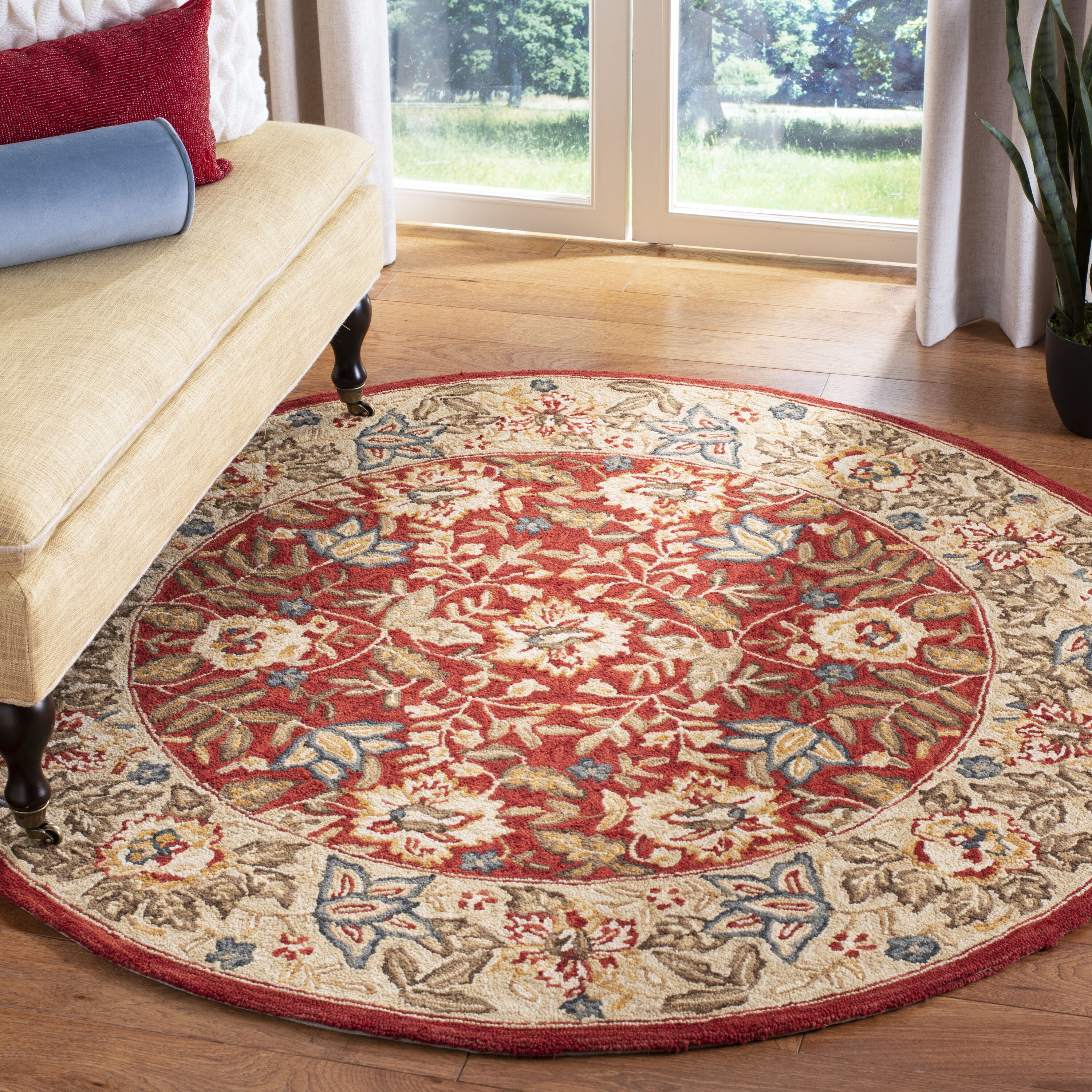 Handmade Beige Floral Wool Round Area Rug