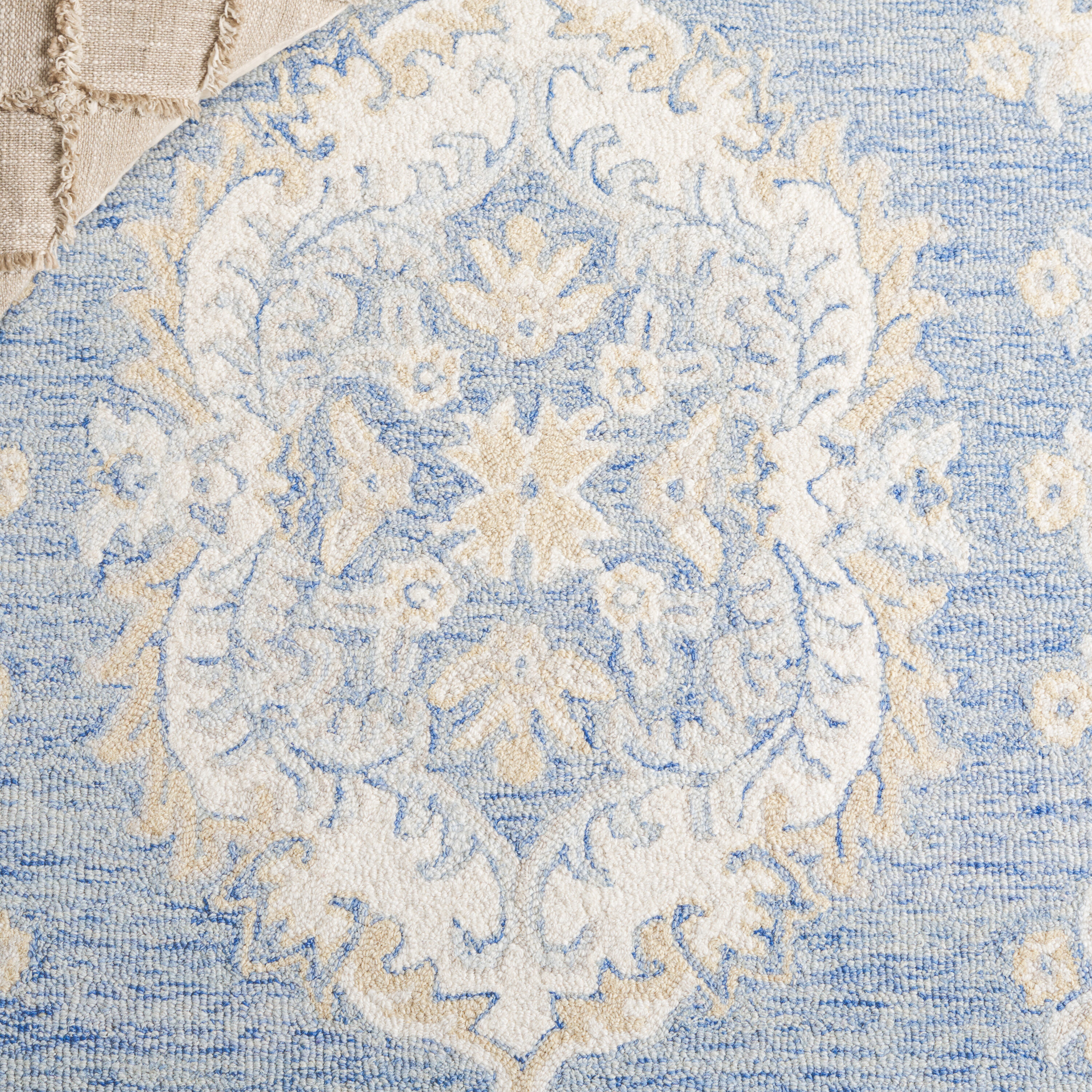 Safavieh EBN121M-4 rugs - View #4
