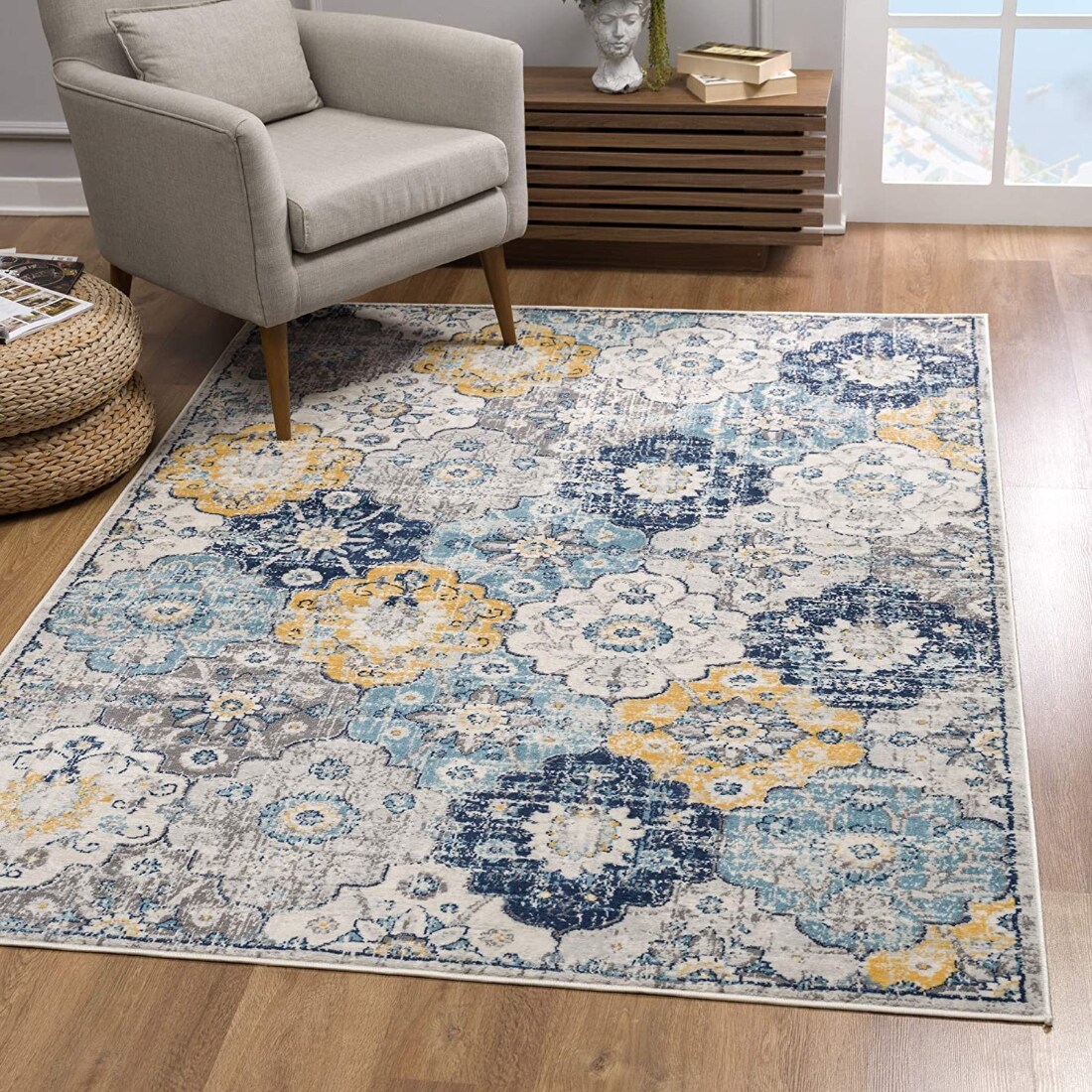 HomeRoots 4000392904 2 x 10 (ft) Polypropylene Blue Rectangular Indoor Floral Runner rug