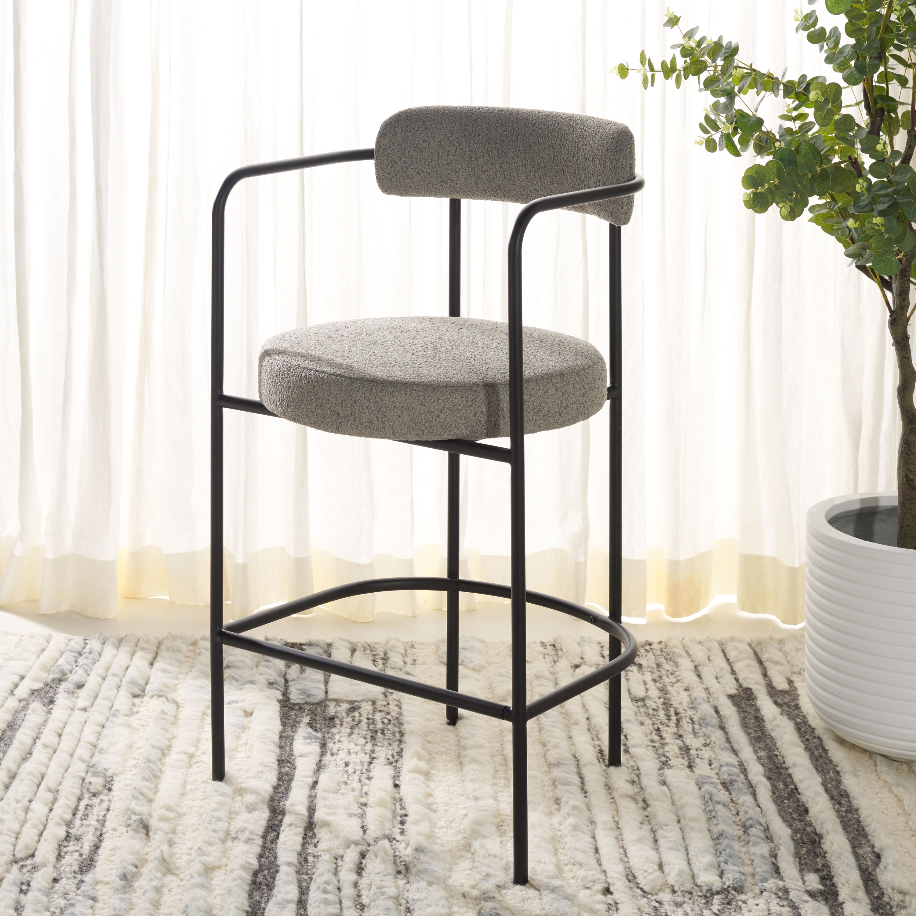 Safavieh BST3901A Gray/Black 26.5-in H Counter height Upholstered Metal Bar Stool