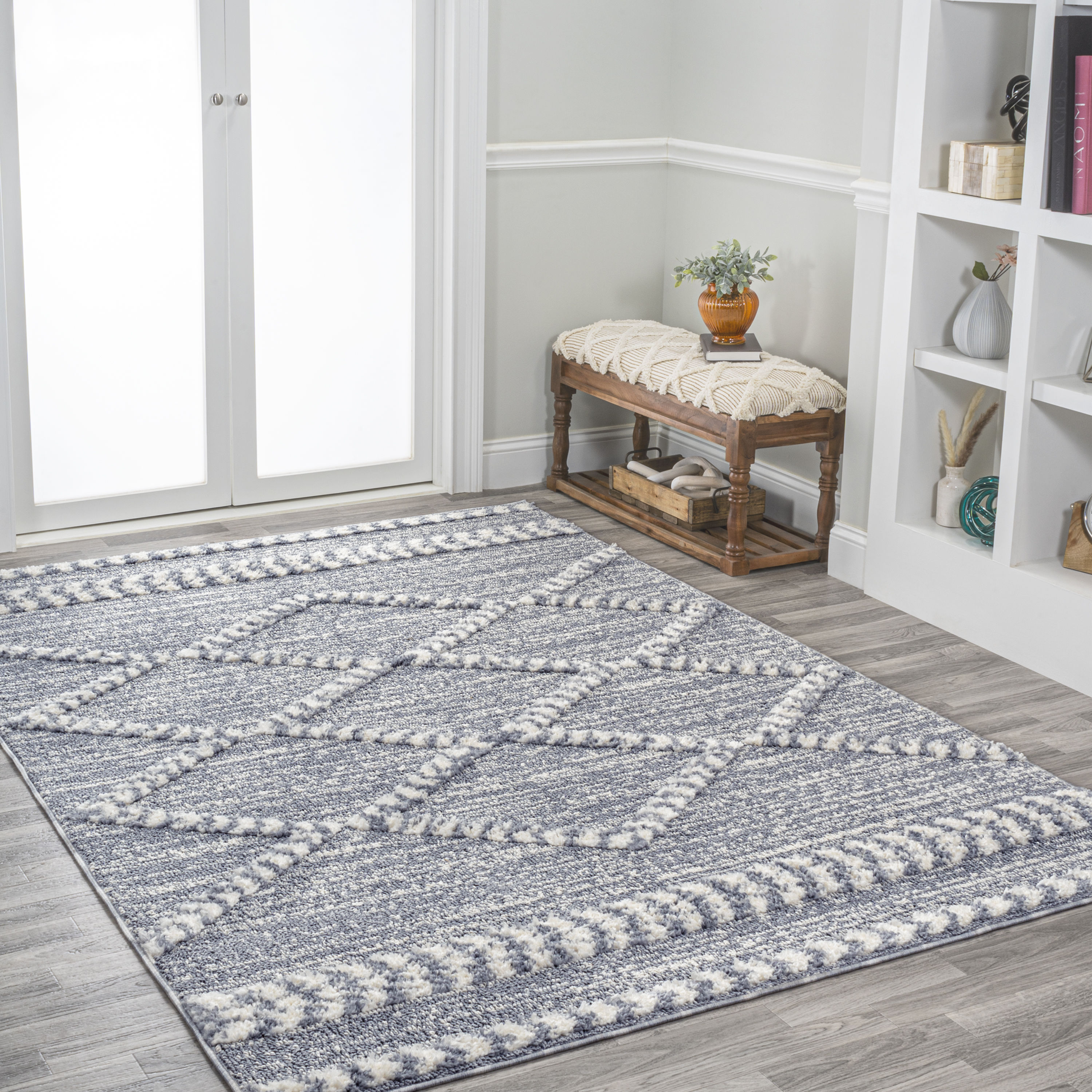 Modern Moroccan Trellis High-Low Gray 4' x 6' Area Rug