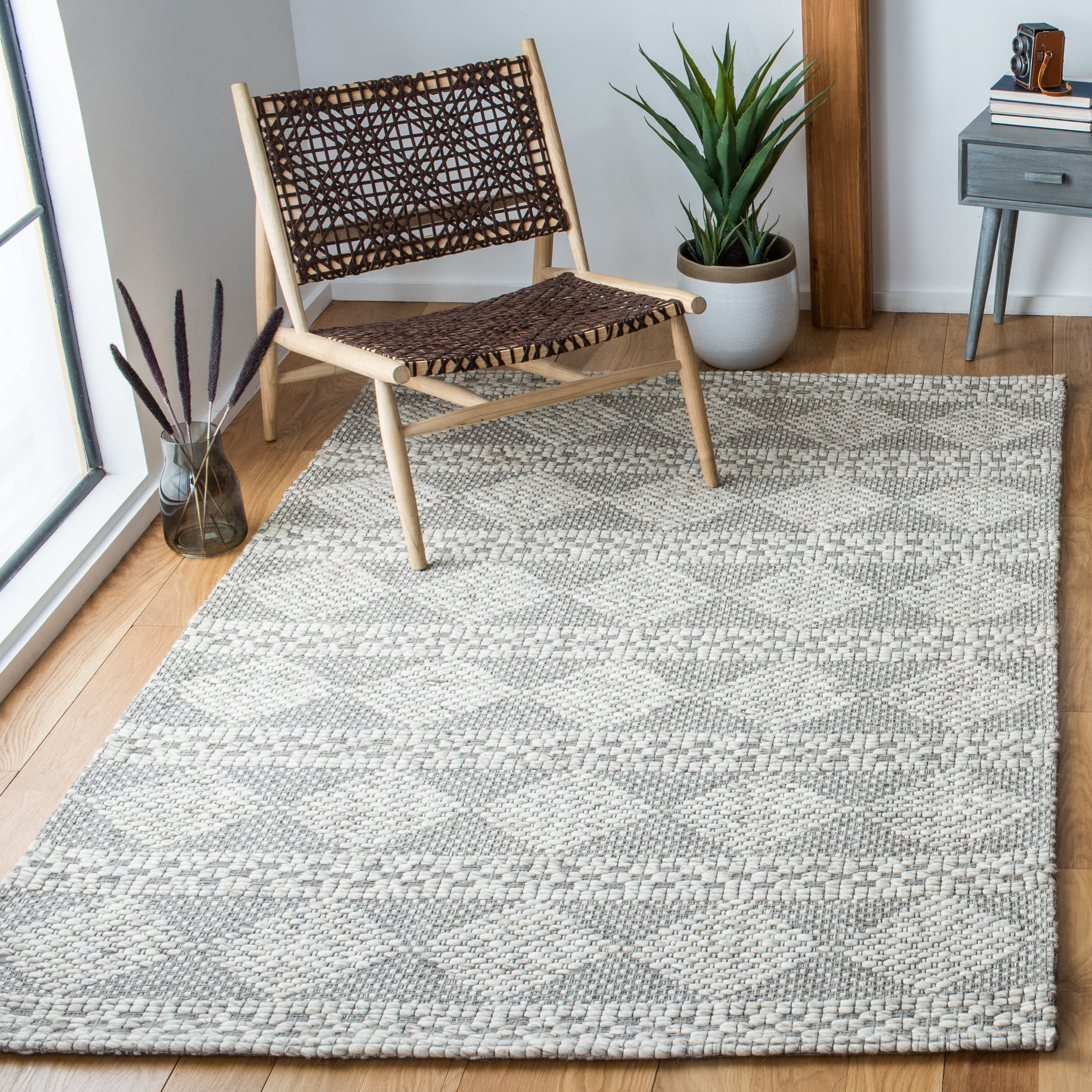 Safavieh MRB552B-4 rugs - View #5
