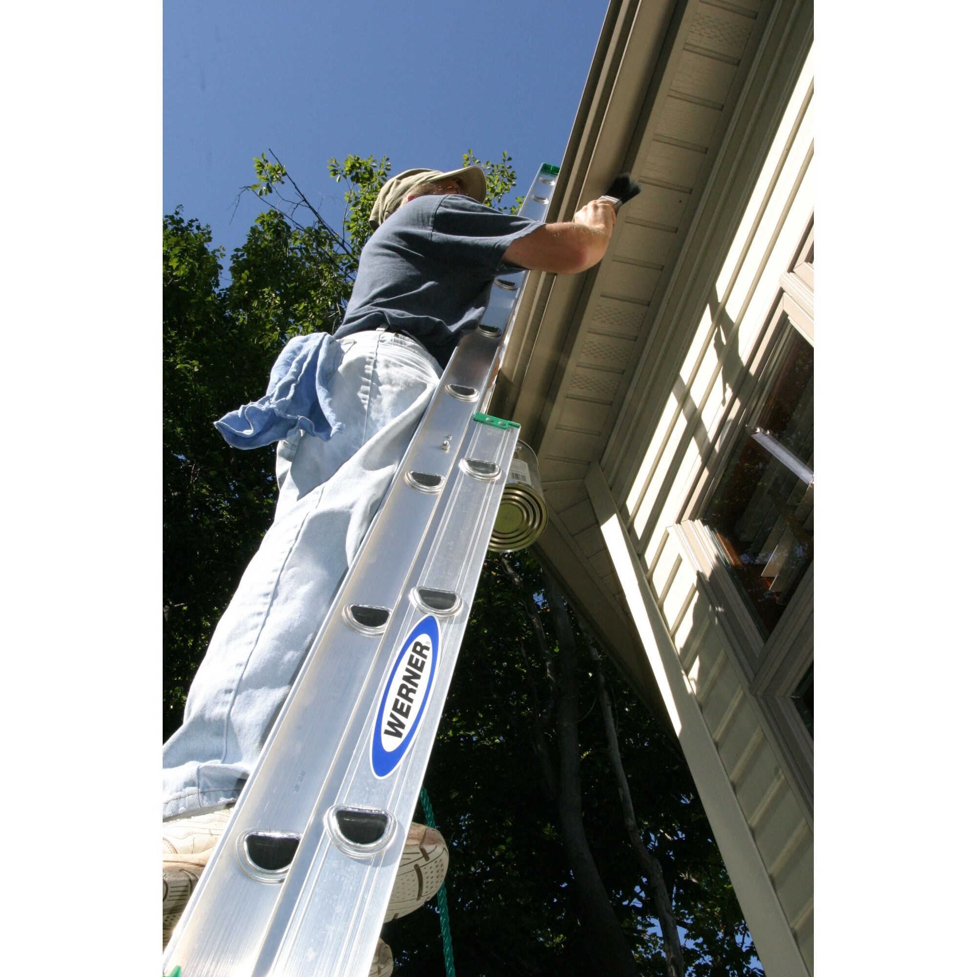 Werner D1240-2 Extension-Ladders - View #9