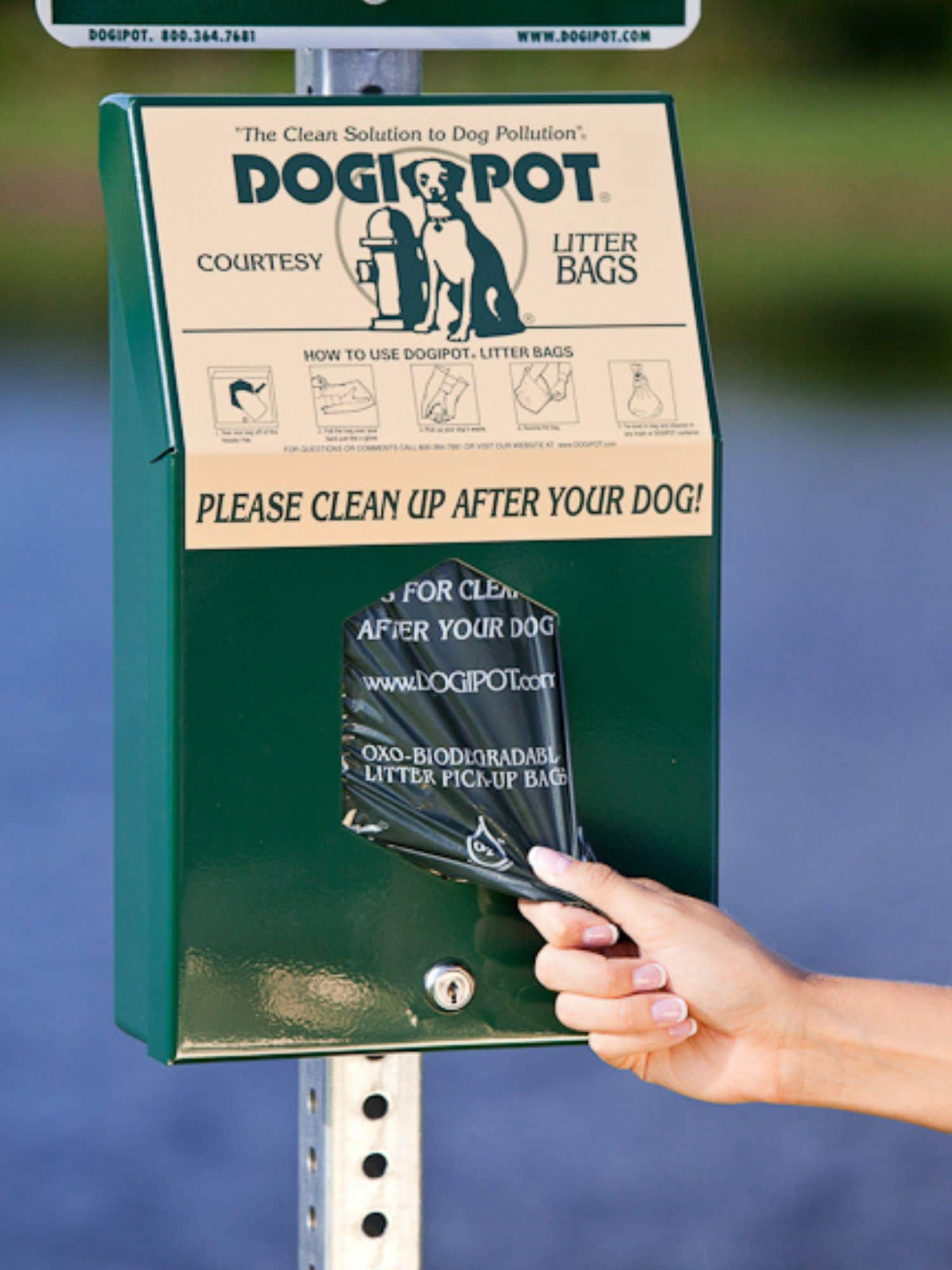 DOGIPOT Commercial Pet Waste Station with Bag Dispenser in the ...