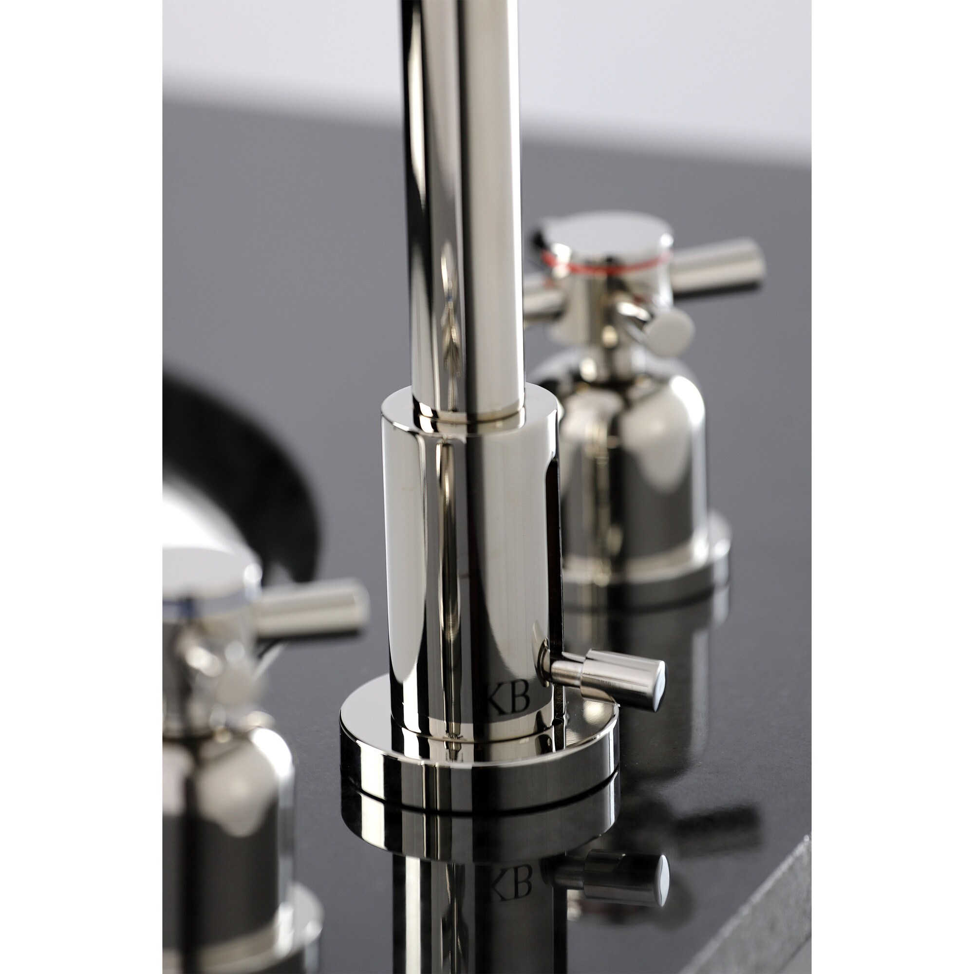 Kingston Brass WLFSC8939DX Lavatory-Faucets - View #7