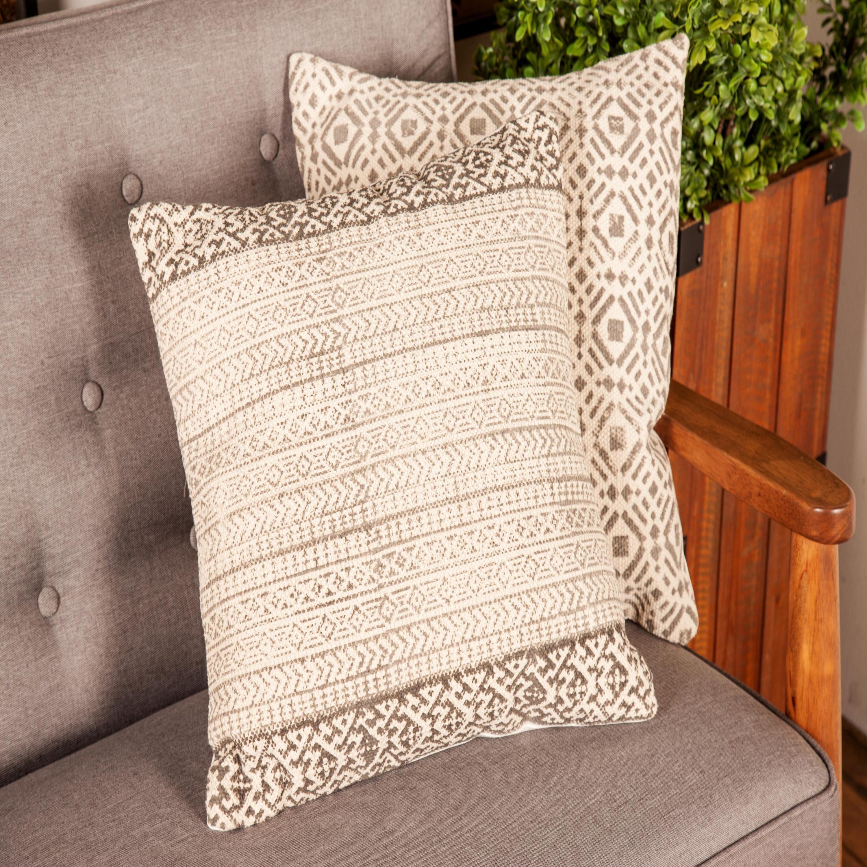 Grayson Lane 67284 18-in x 18-in Beige Square Indoor Decorative Pillow