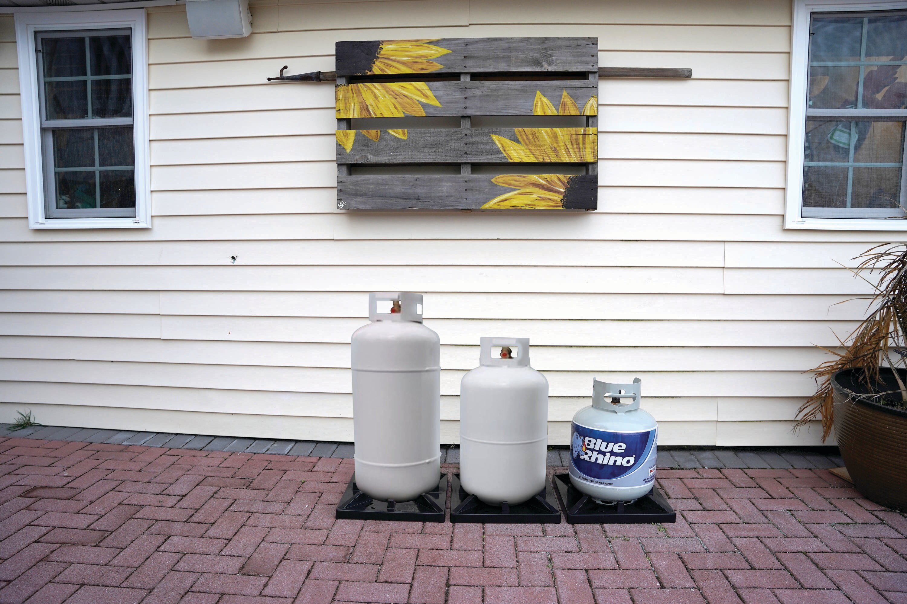 Master Forge 40406MFGD Propane-Tanks-Accy - View #9