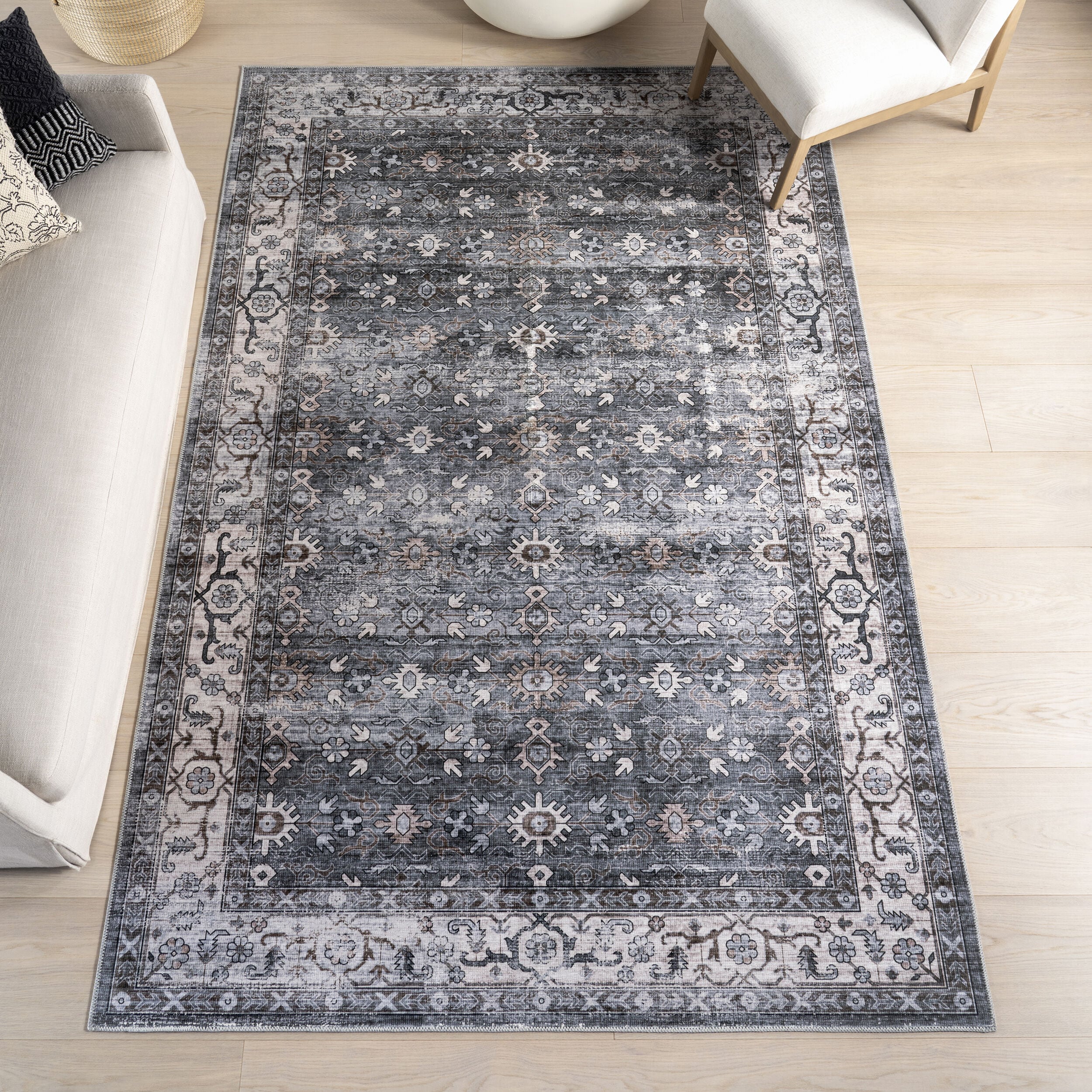 nuLOOM 200BIVL39D-406 Rania SplashGuard Medallion Machine Washable 4ft. x 6ft. Grey Area Rug