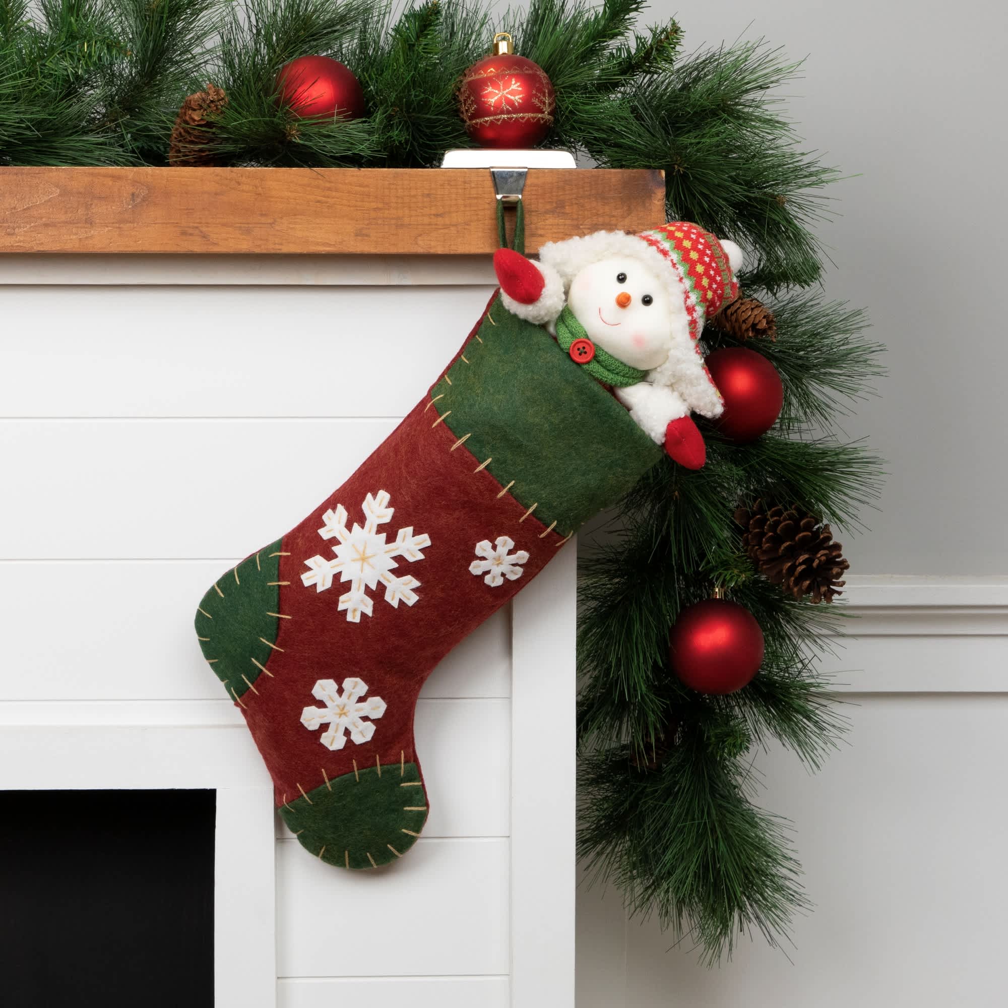 Northlight 20 inch Green and Red Snowflake Christmas Stocking with Blanket Stitching