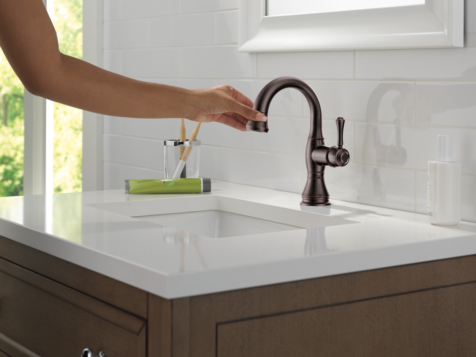 Delta 597-RBPD-DST Lavatory-Faucets - View #10
