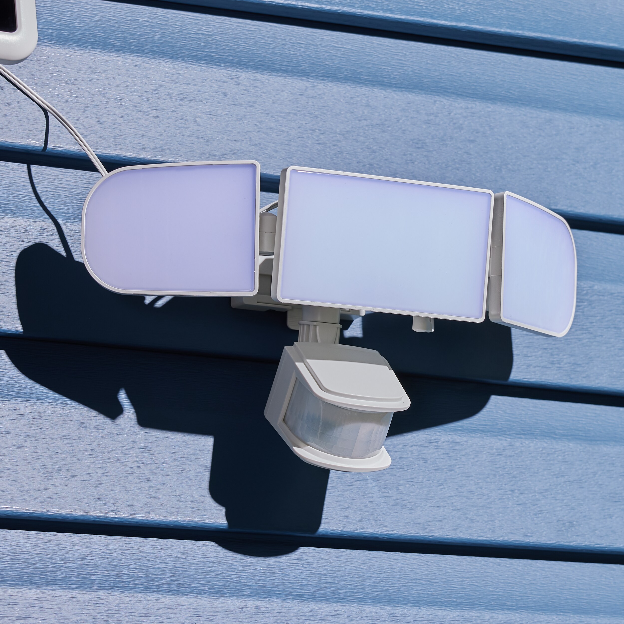 Utilitech FSI UT-201-2000BWHT Motion-Activated-Floodlights - View #7