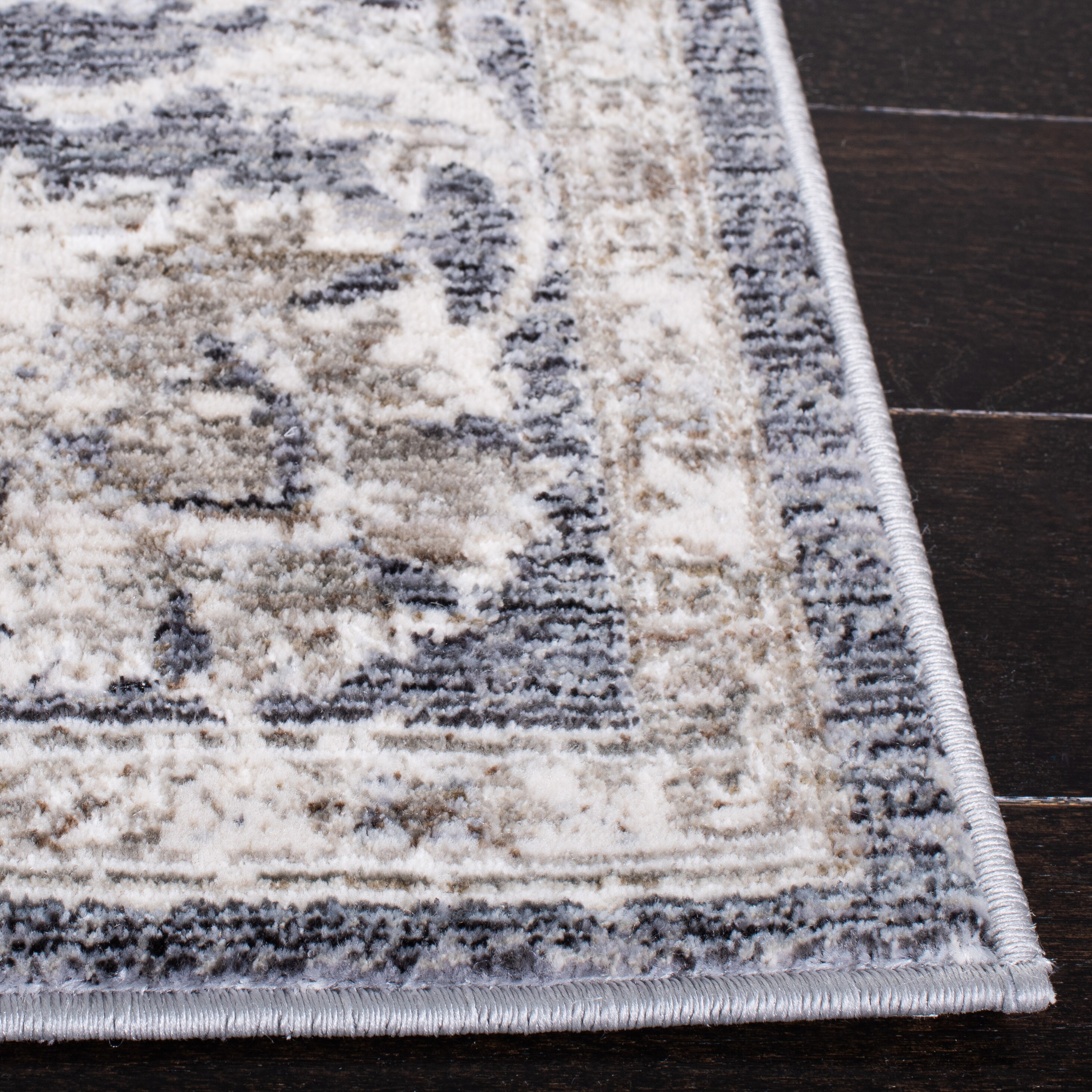 Safavieh HIS521H-7SQ rugs - View #2