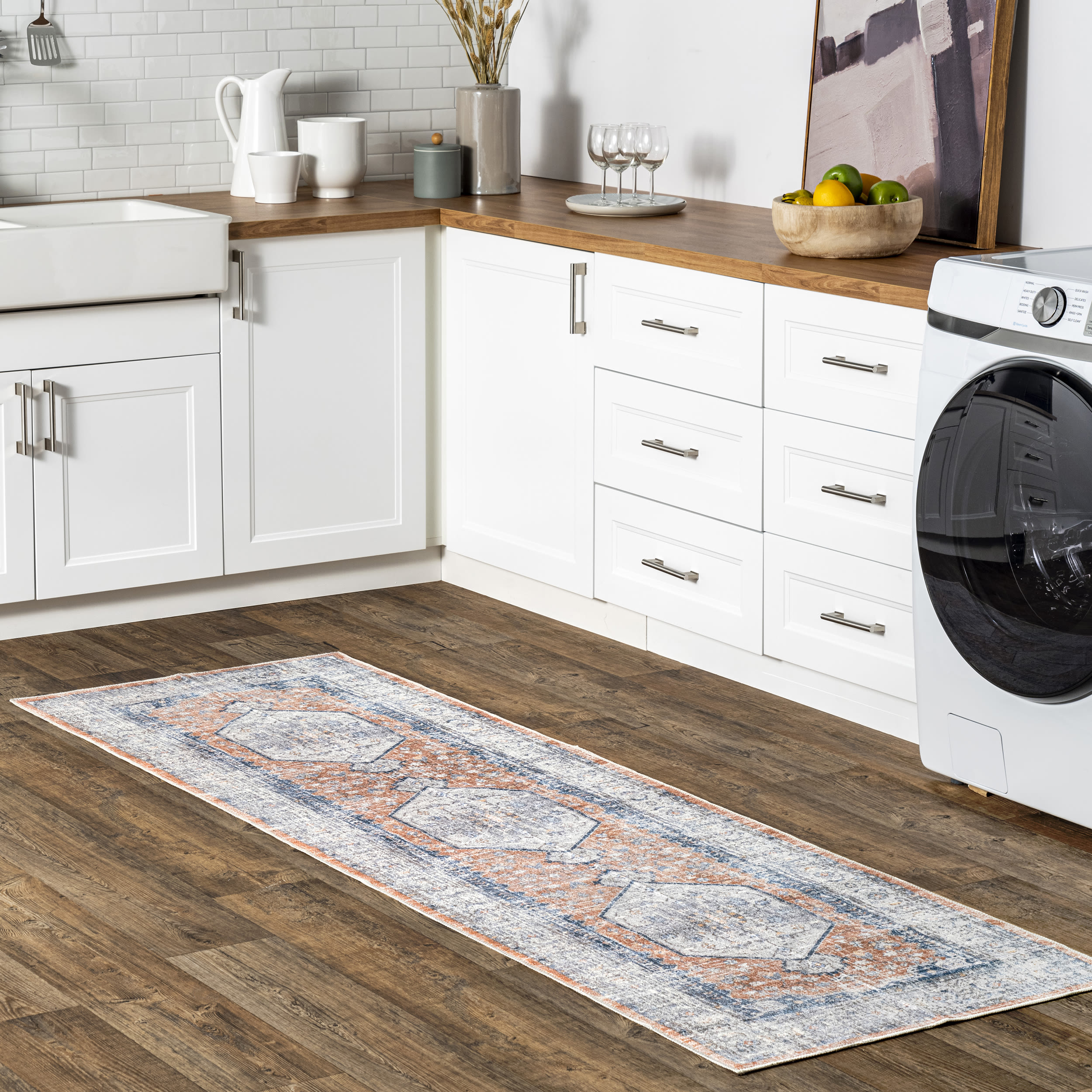 nuLOOM BIRV18A-26010 Jacquie 2 x 10 (ft) Loomed Polyester Peach Rectangular Indoor Medallion Machine washable Runner rug