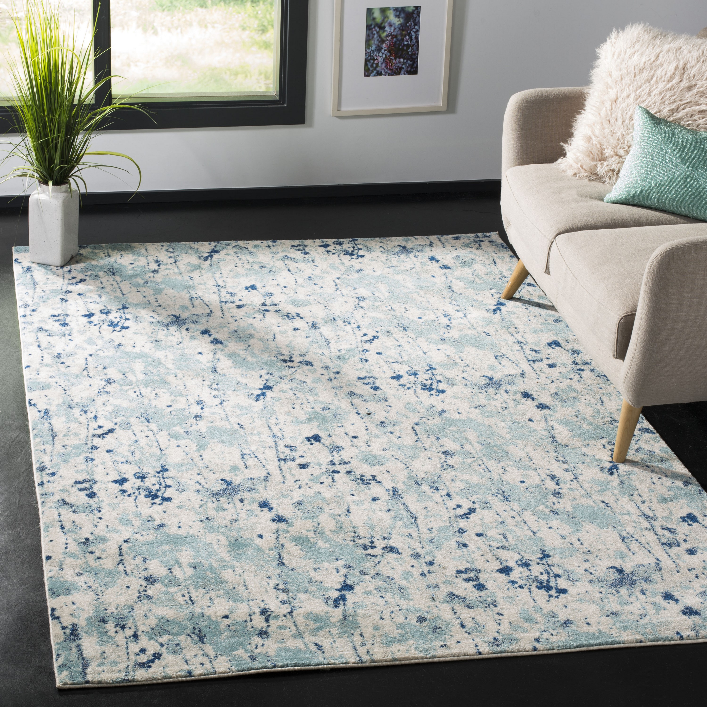 Safavieh EVK284M-4 Evoke Dolance 4 x 6 (ft) Loomed Synthetic Ivory/Blue Rectangular Indoor Abstract Bohemian/Eclectic Area rug