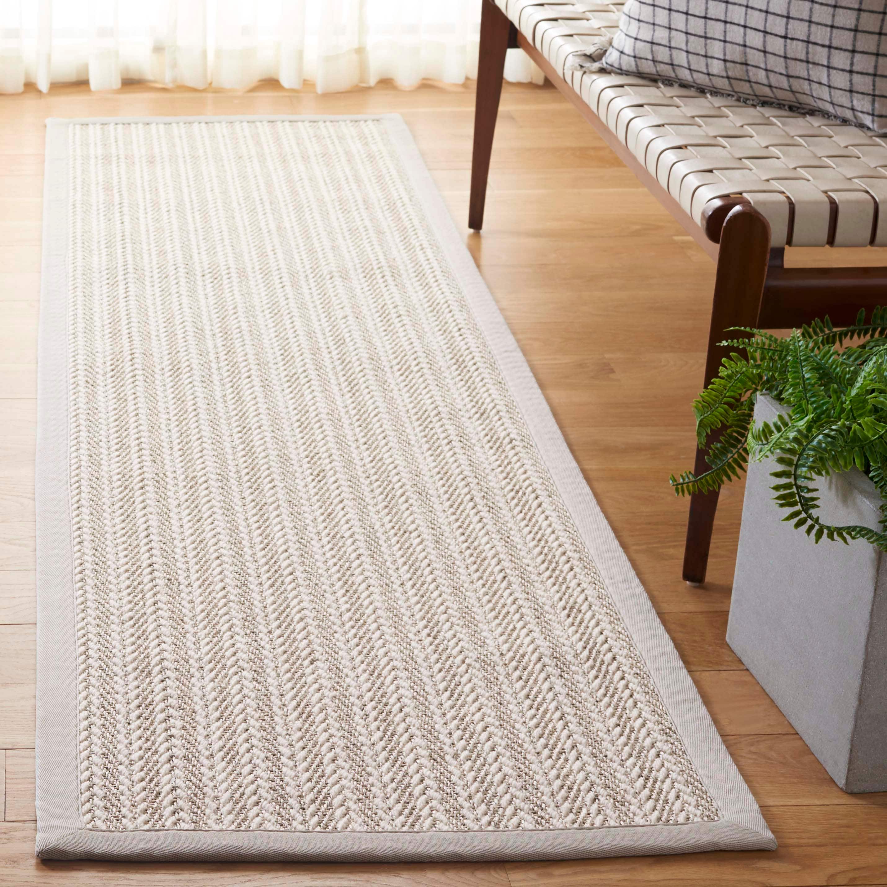  Palm Beach 625 Ivory Contemporary 2ft-3in x 8ft Runner Rug