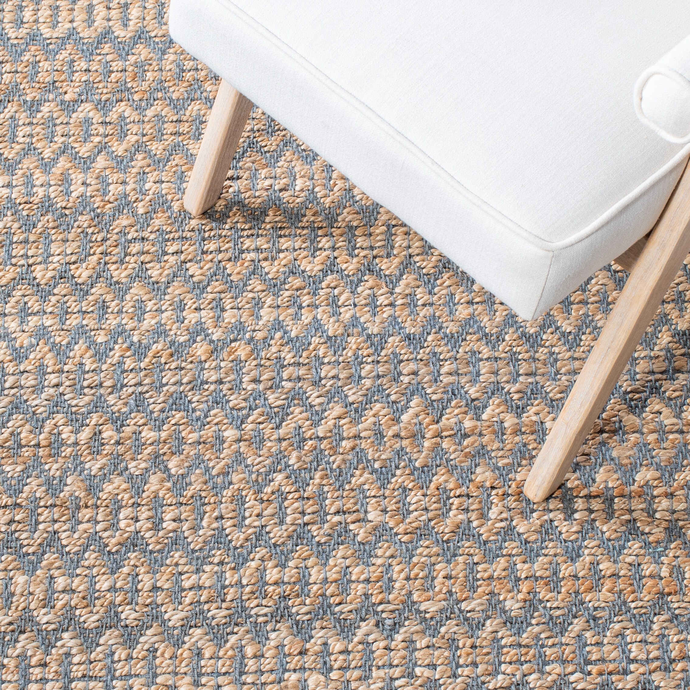 Safavieh NFB701G-5 rugs - View #7